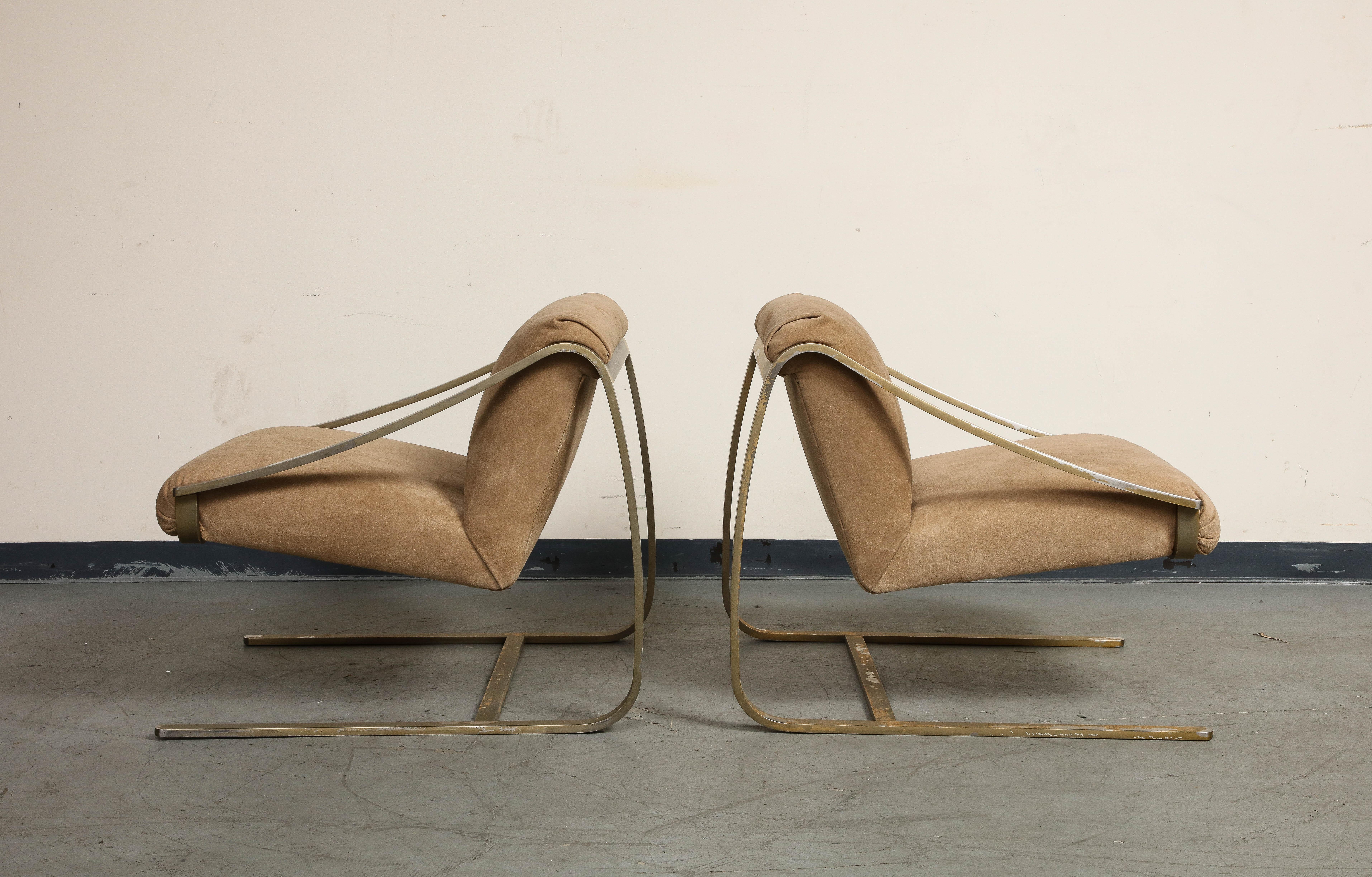 Pair of Bronze and Suede Modernist Lounge Chairs, circa 1965 For Sale 2