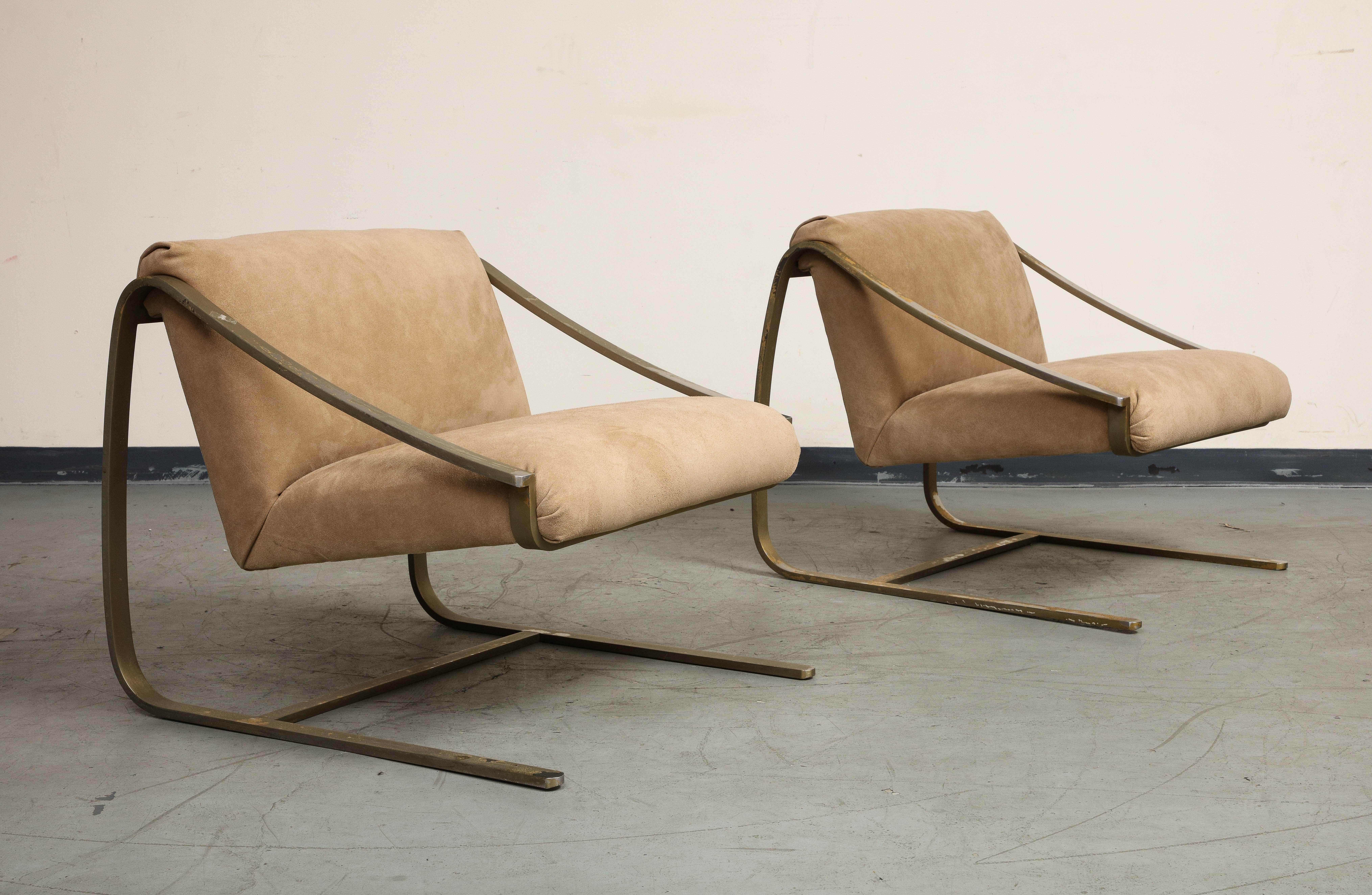 Pair of Bronze and Suede Modernist Lounge Chairs, circa 1965 For Sale 5