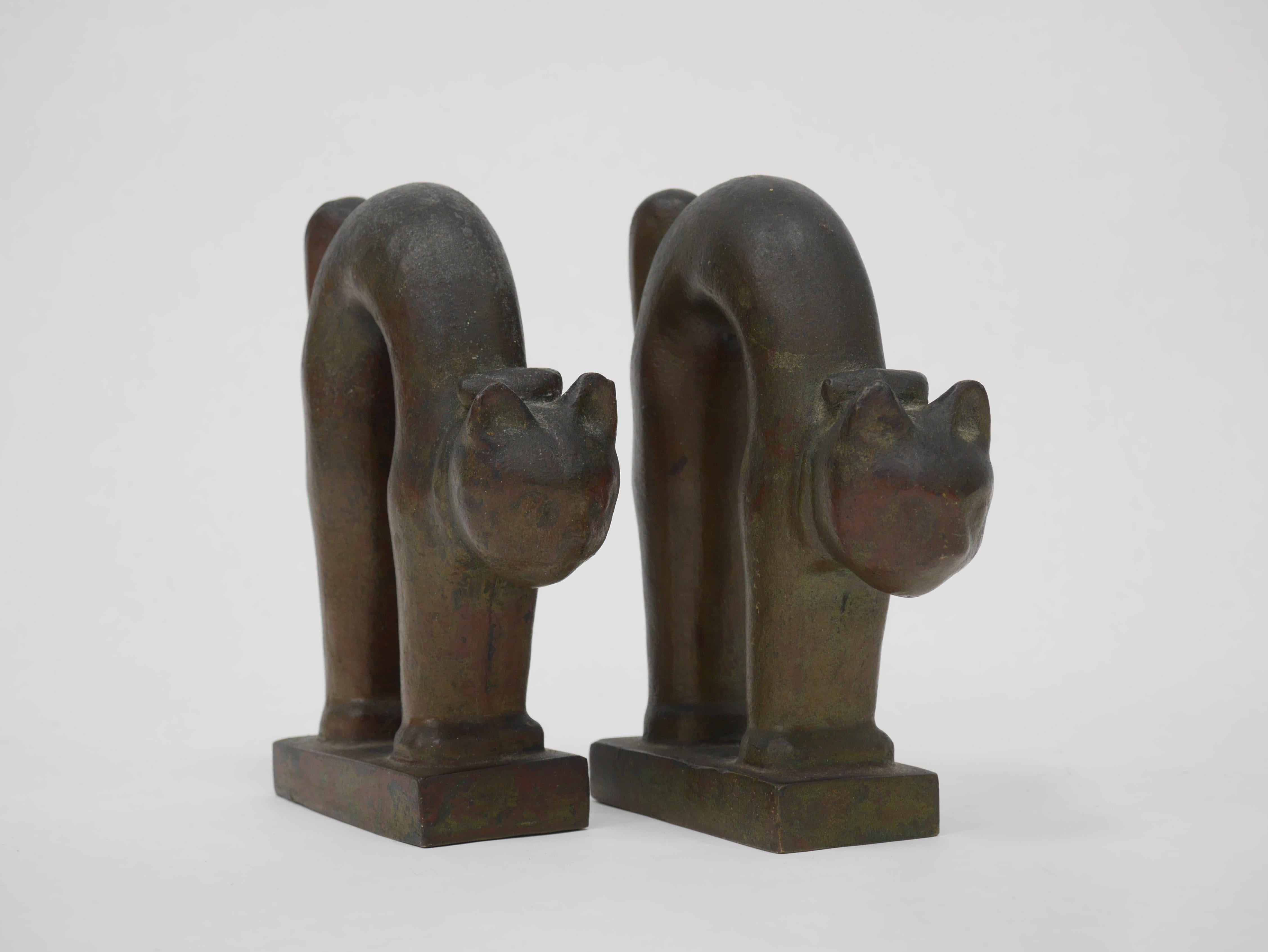 Patinated Pair of Bronze Art Deco Bookends For Sale
