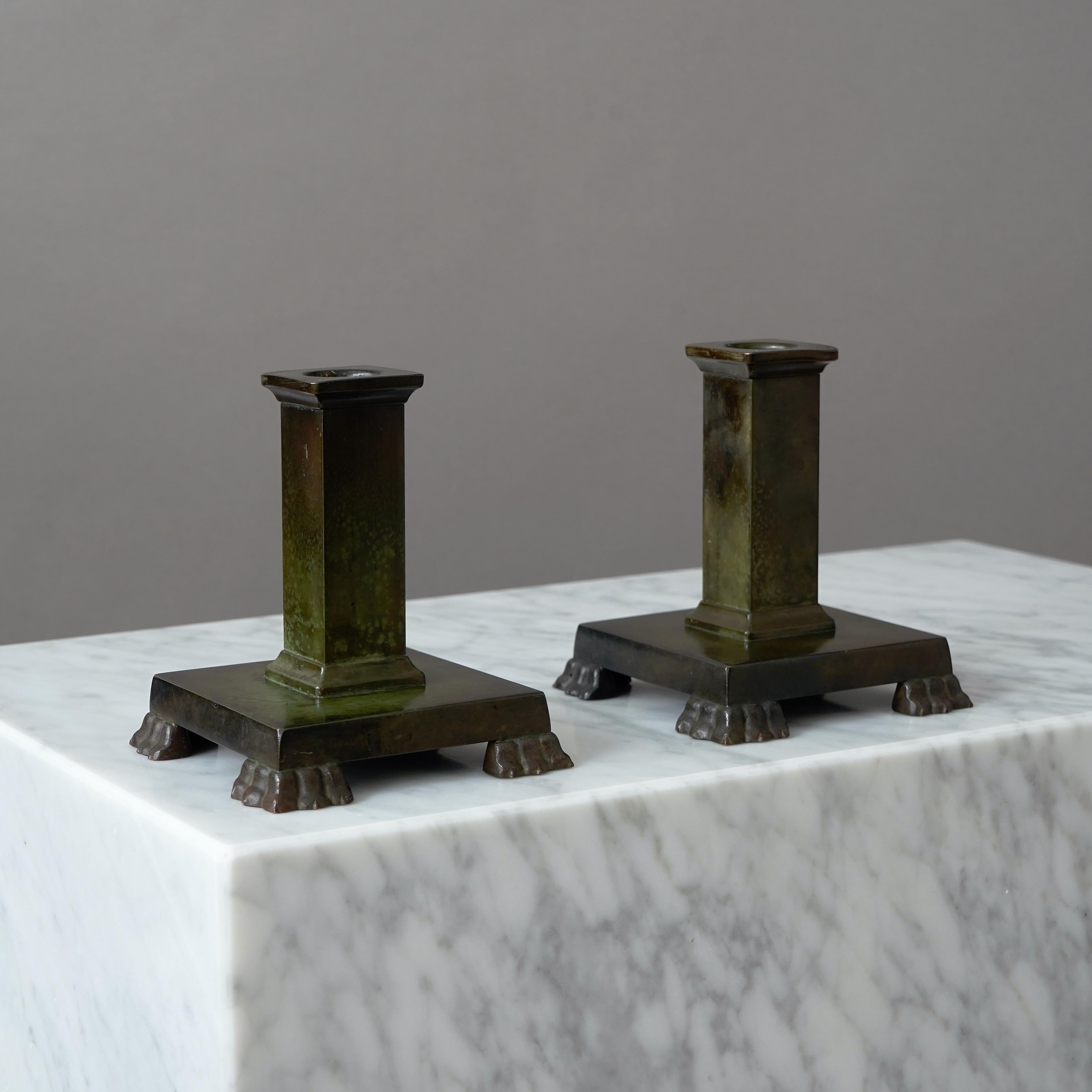 Pair of Bronze Art Deco Candlesticks by GAB Guldsmedsaktiebolaget, Sweden, 1930s In Good Condition In Malmö, SE