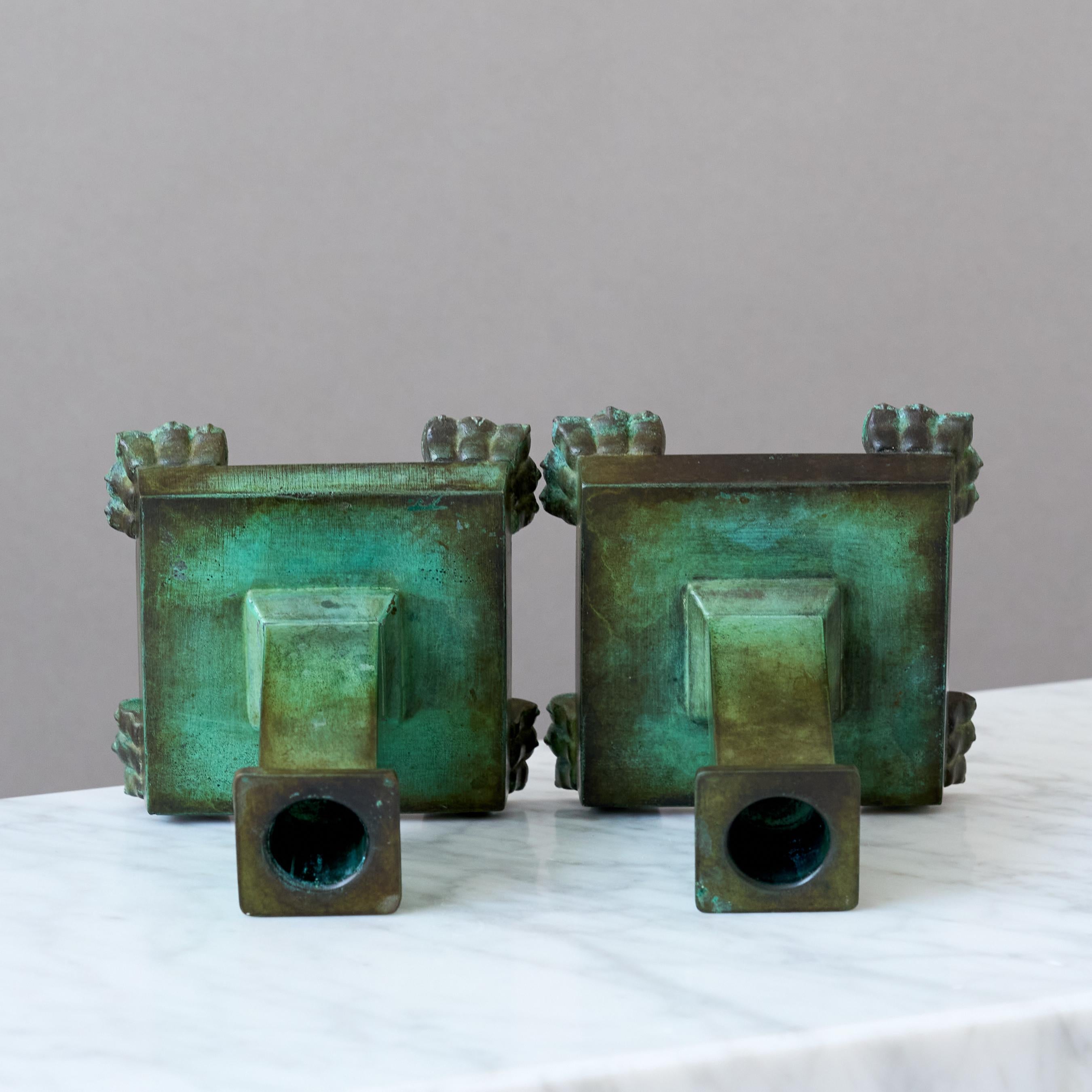Paire de chandeliers Art déco en bronze par GAB Guldsmedsaktiebolaget, Suède, années 1930 en vente 1