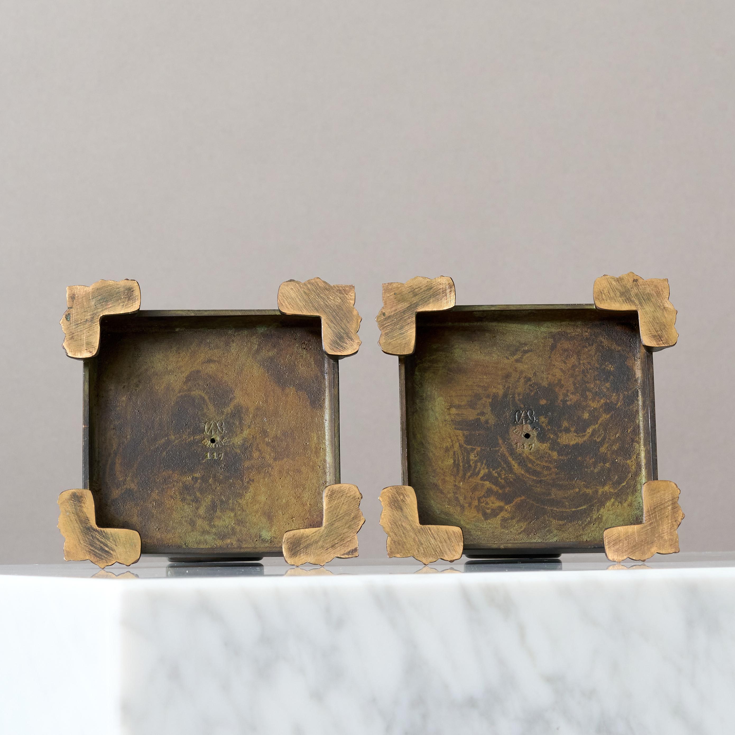 Coppia di candelieri Art Deco in bronzo di GAB Guldsmedsaktiebolaget, Svezia, anni '30 in vendita 1