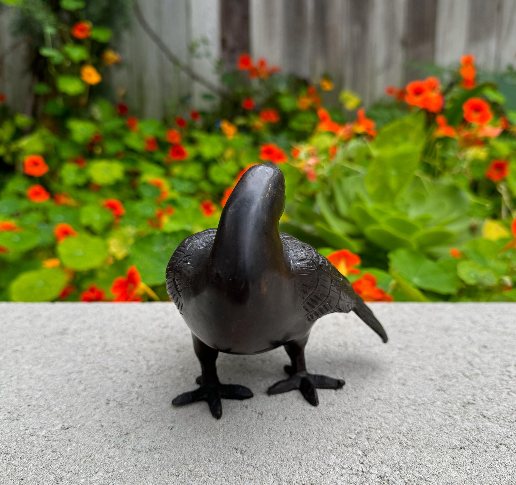 Paar Vogelskulpturen aus Bronze, Japan, um 1970 im Angebot 10