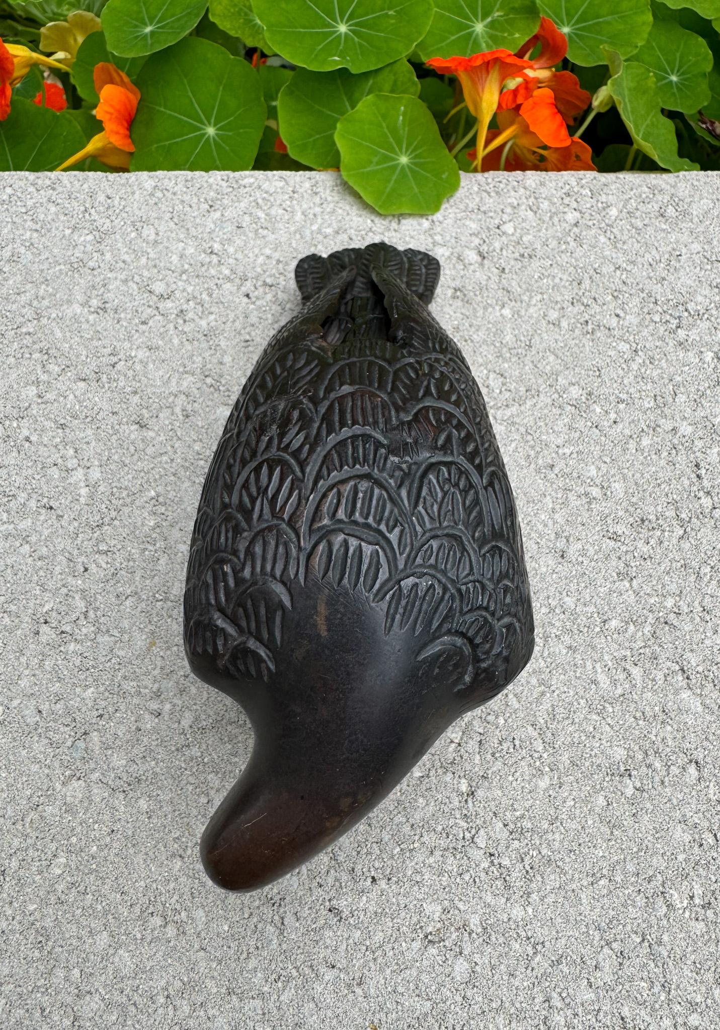 Paar Vogelskulpturen aus Bronze, Japan, um 1970 (20. Jahrhundert) im Angebot