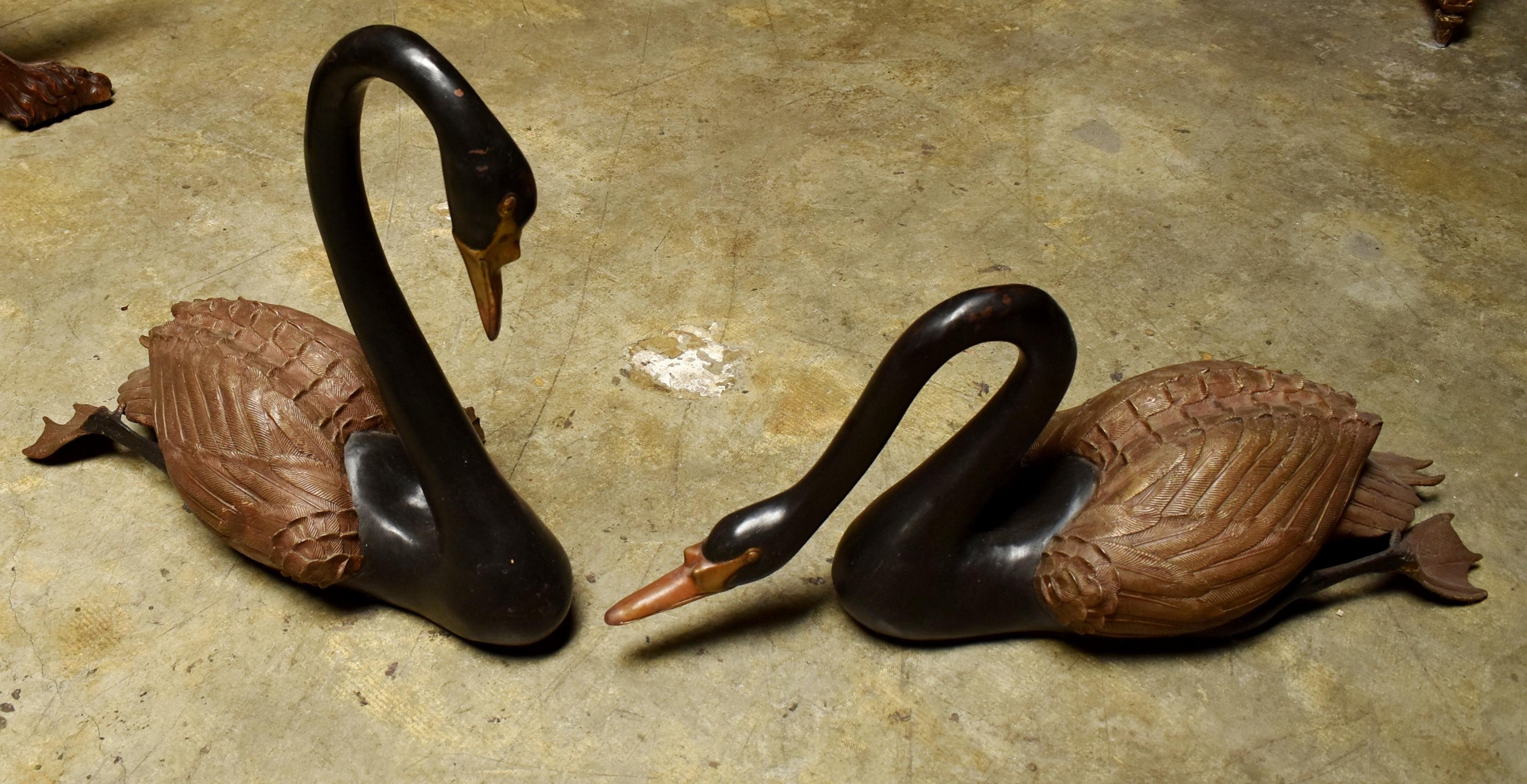 Pair of Bronze Black Swans In Good Condition In Cypress, CA