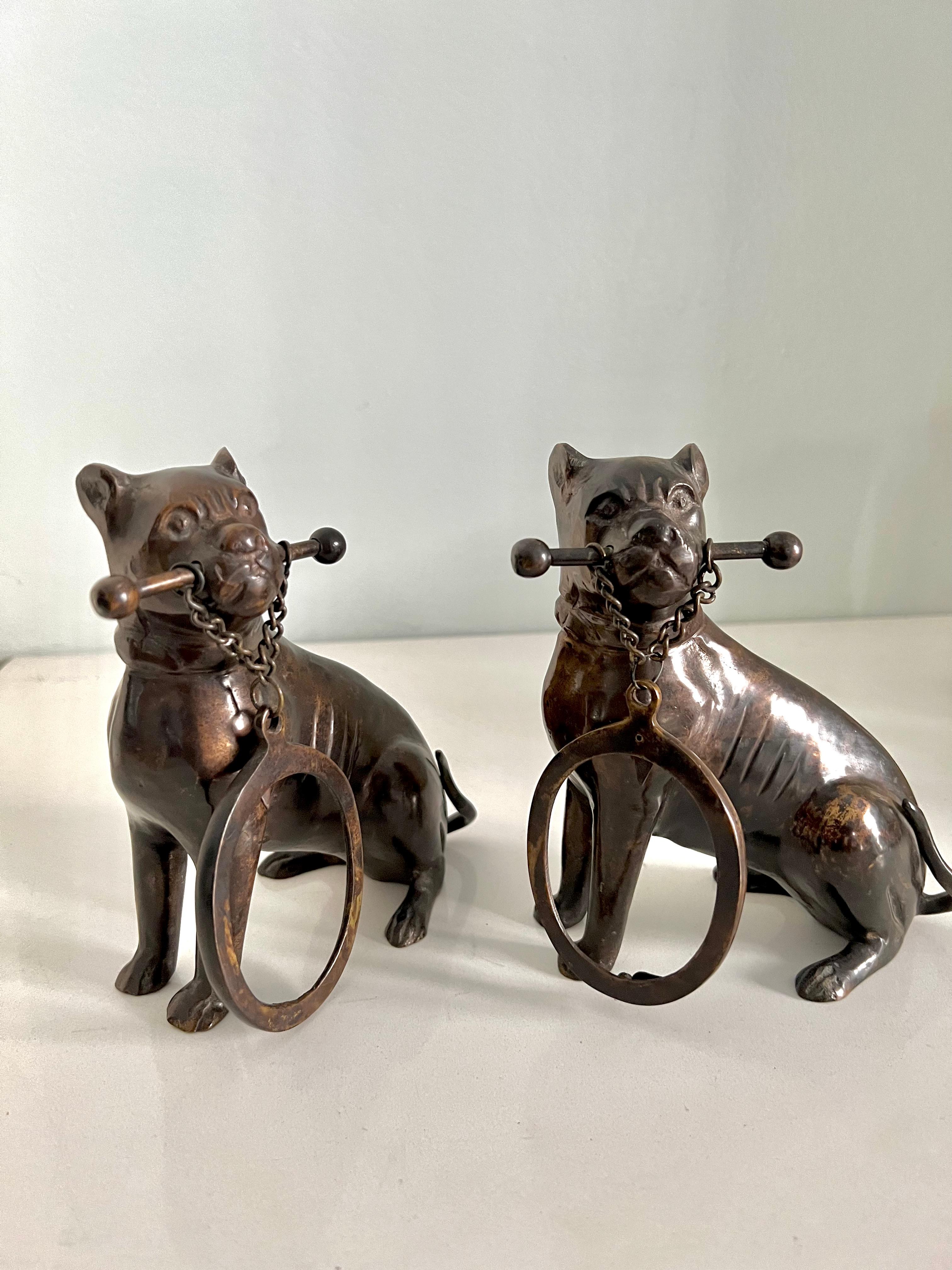 Pair of Bronze Boxer Dog Bookends Holding an Oval Picture Frame For Sale 3