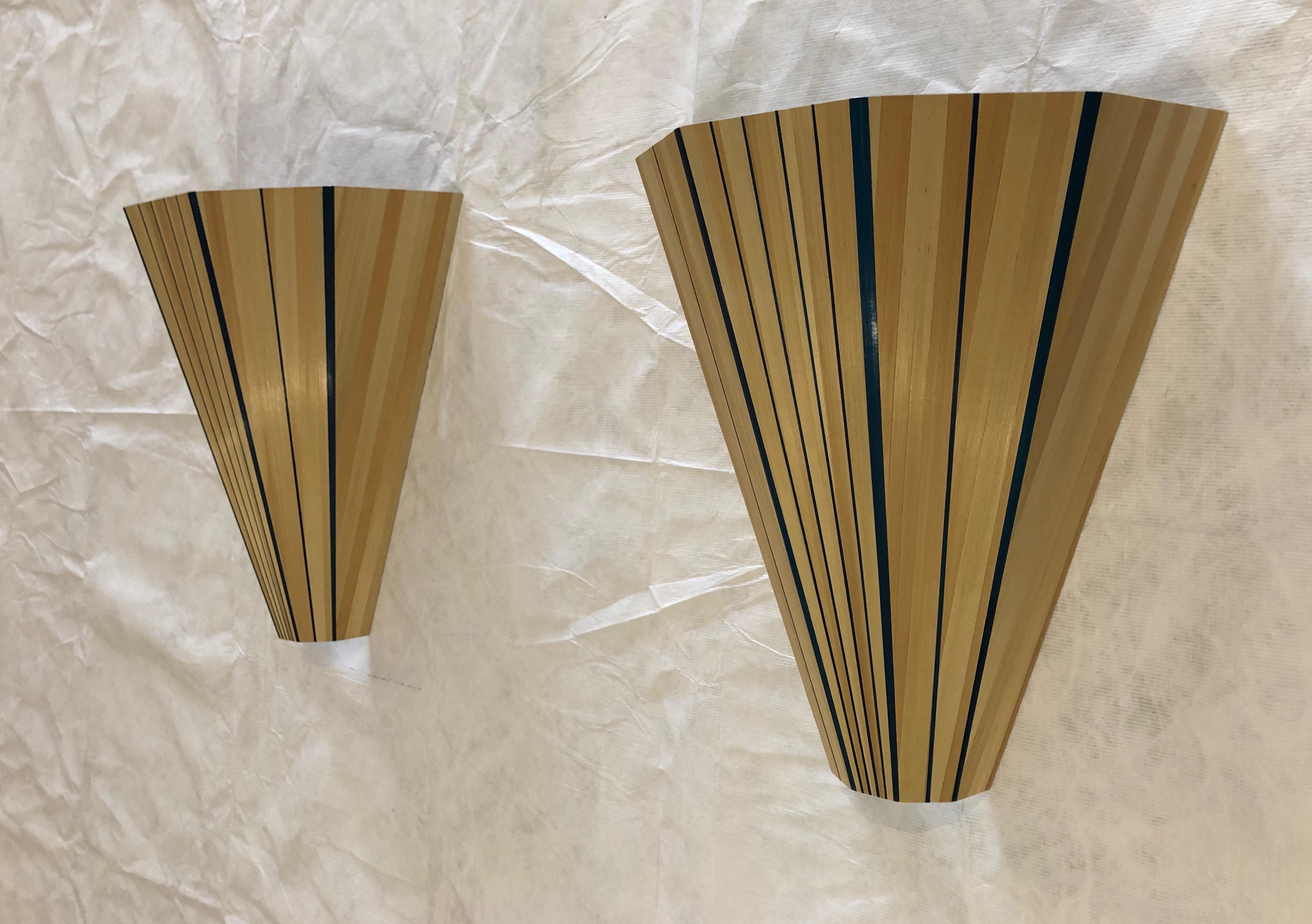 Pair of Bronze Brown Straw Marquetry Sconces, France For Sale 7