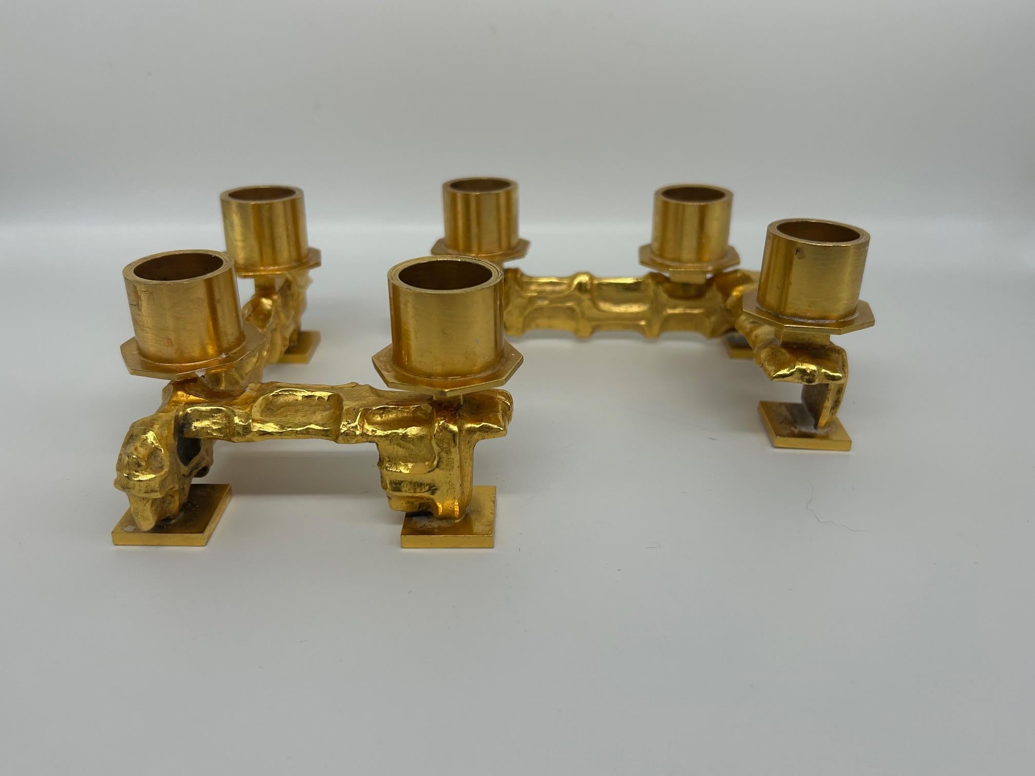 Brutalismo coppia di portacandele in bronzo in vendita