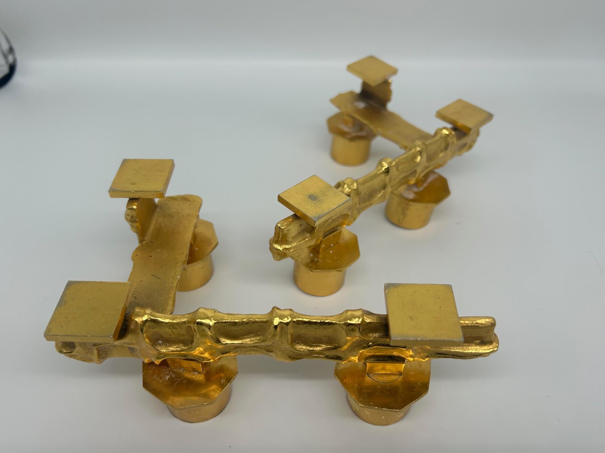 coppia di portacandele in bronzo in vendita 1