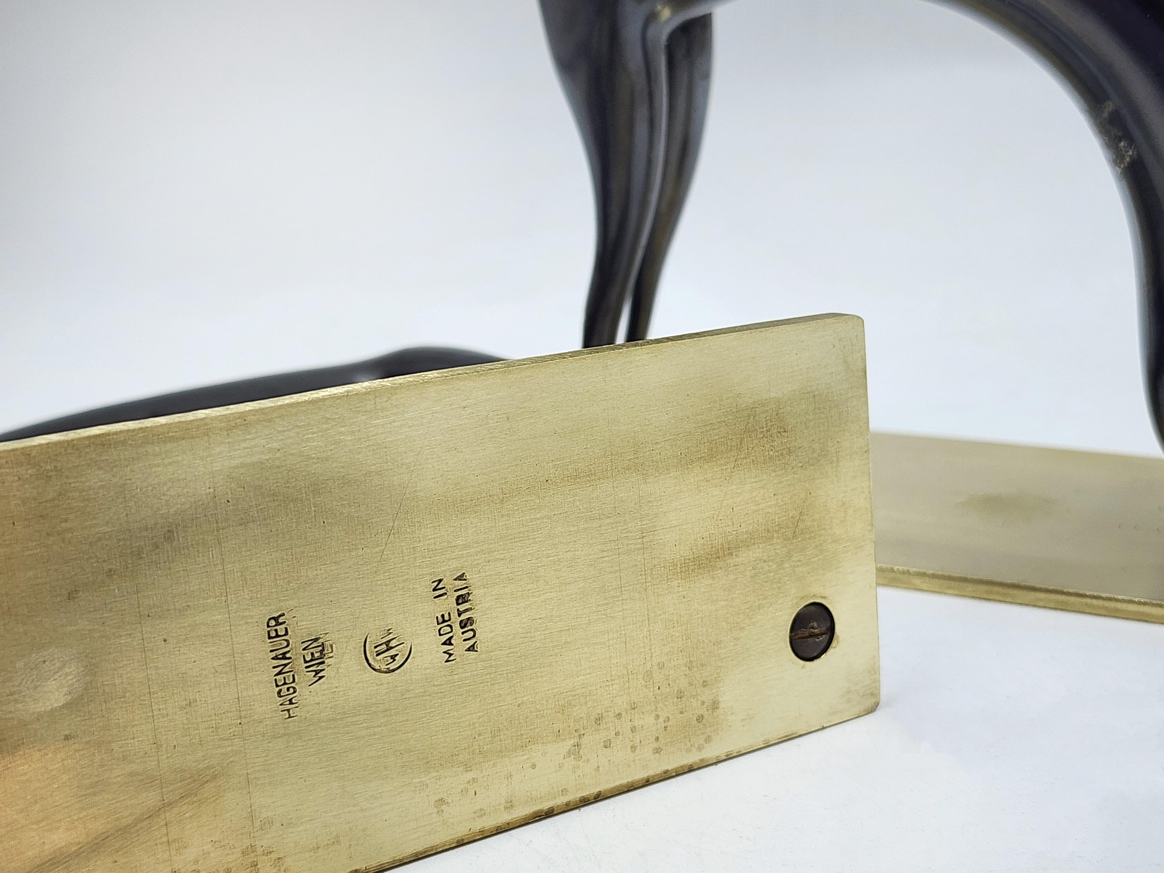 Art Deco Pair of bronze cat bookends from Viennese Hagenauer For Sale