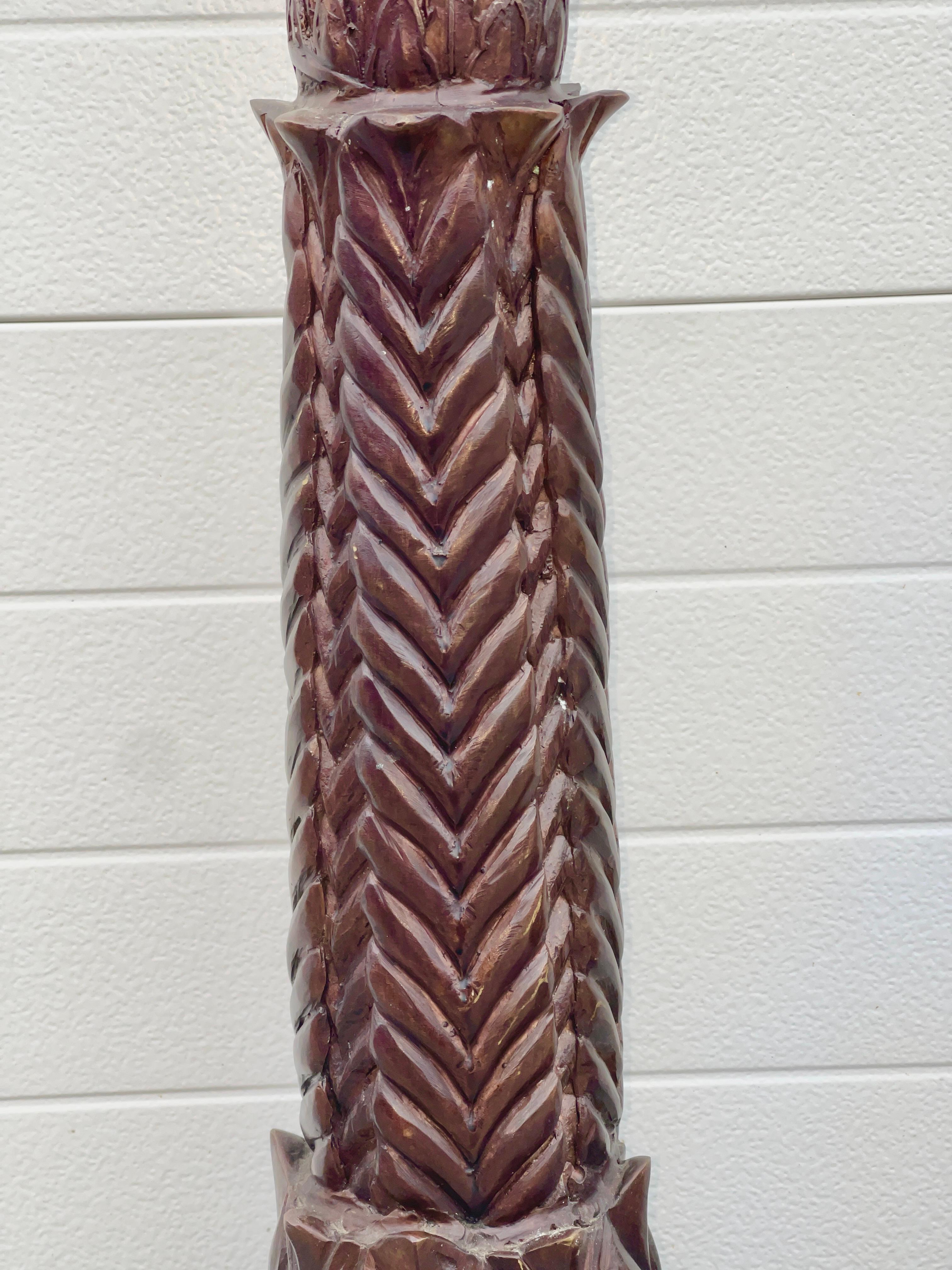 Coppia di portacandele da terra in bronzo in stile Charles X in vendita 4