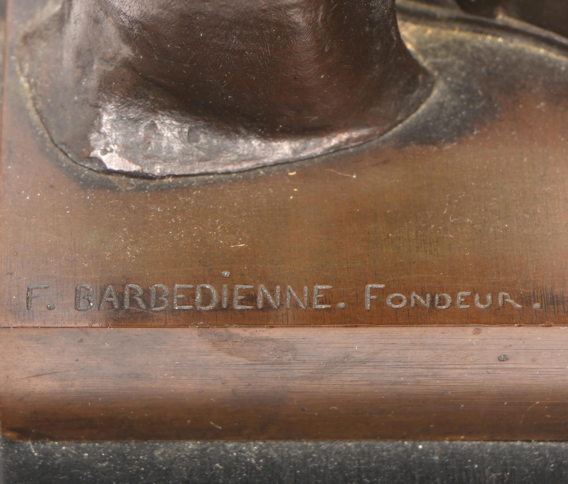 Paire de lampes en bronze à figures classiques, A.I.C. par F. Barbedienne Fondeur en vente 6