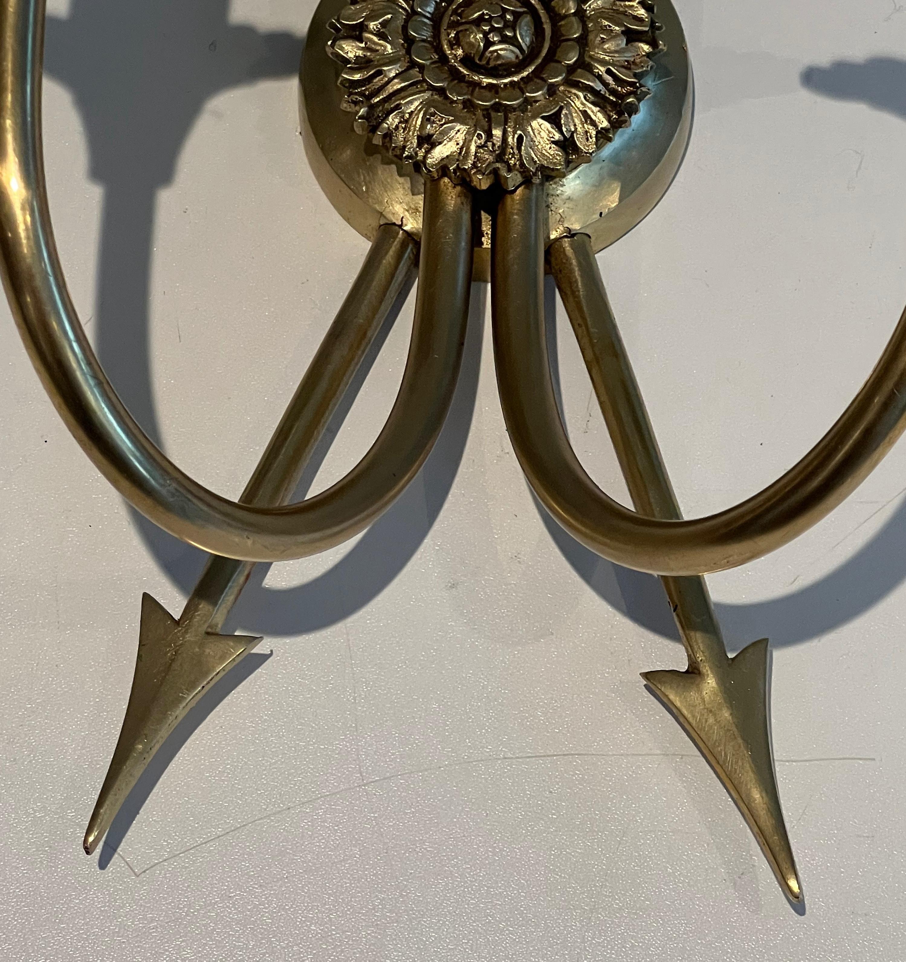 Coppia di lampade da parete in bronzo Cross Arrows in vendita 2