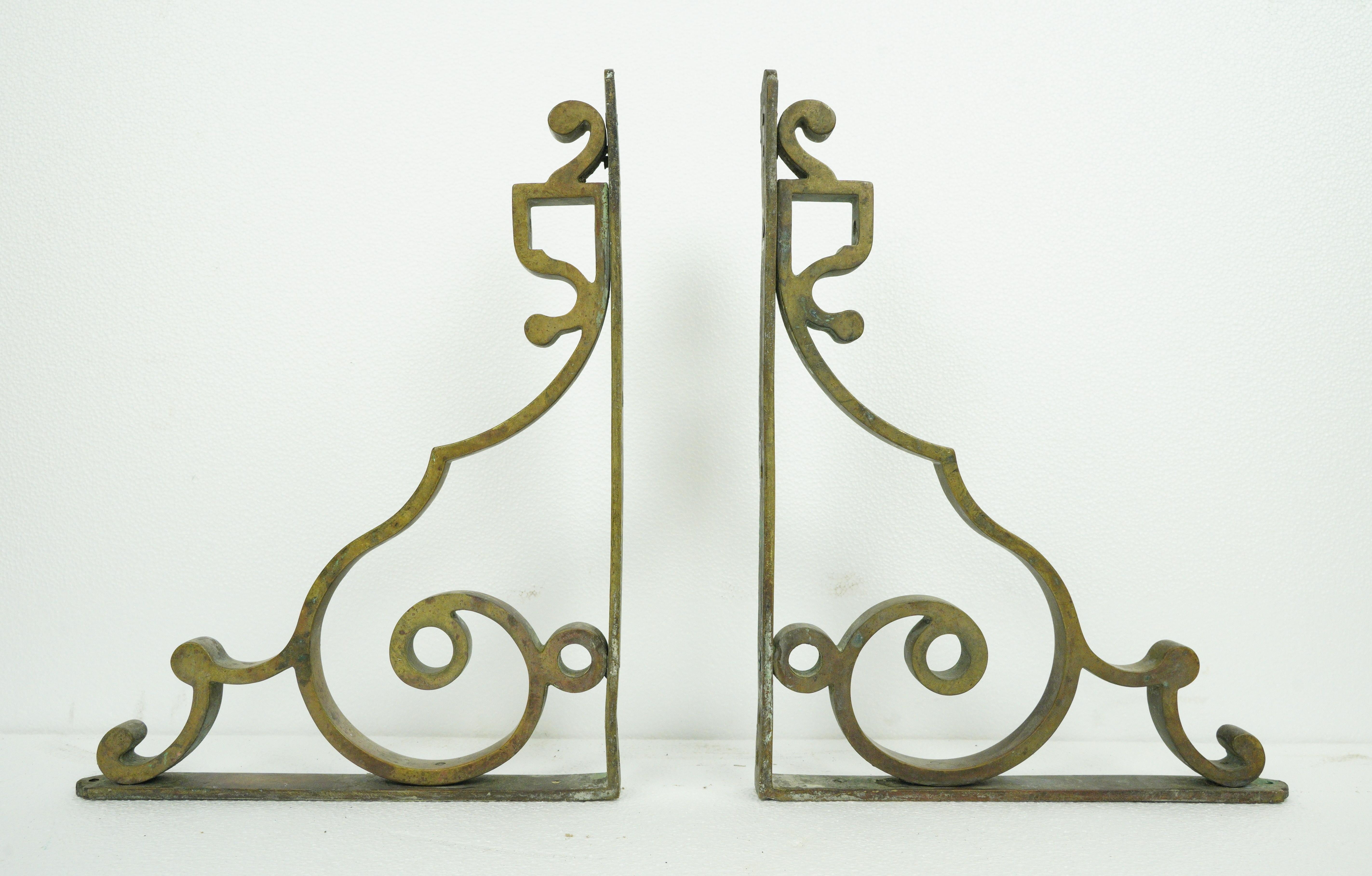 Pair of Bronze Curled Shelf Brackets with Swirls For Sale 1