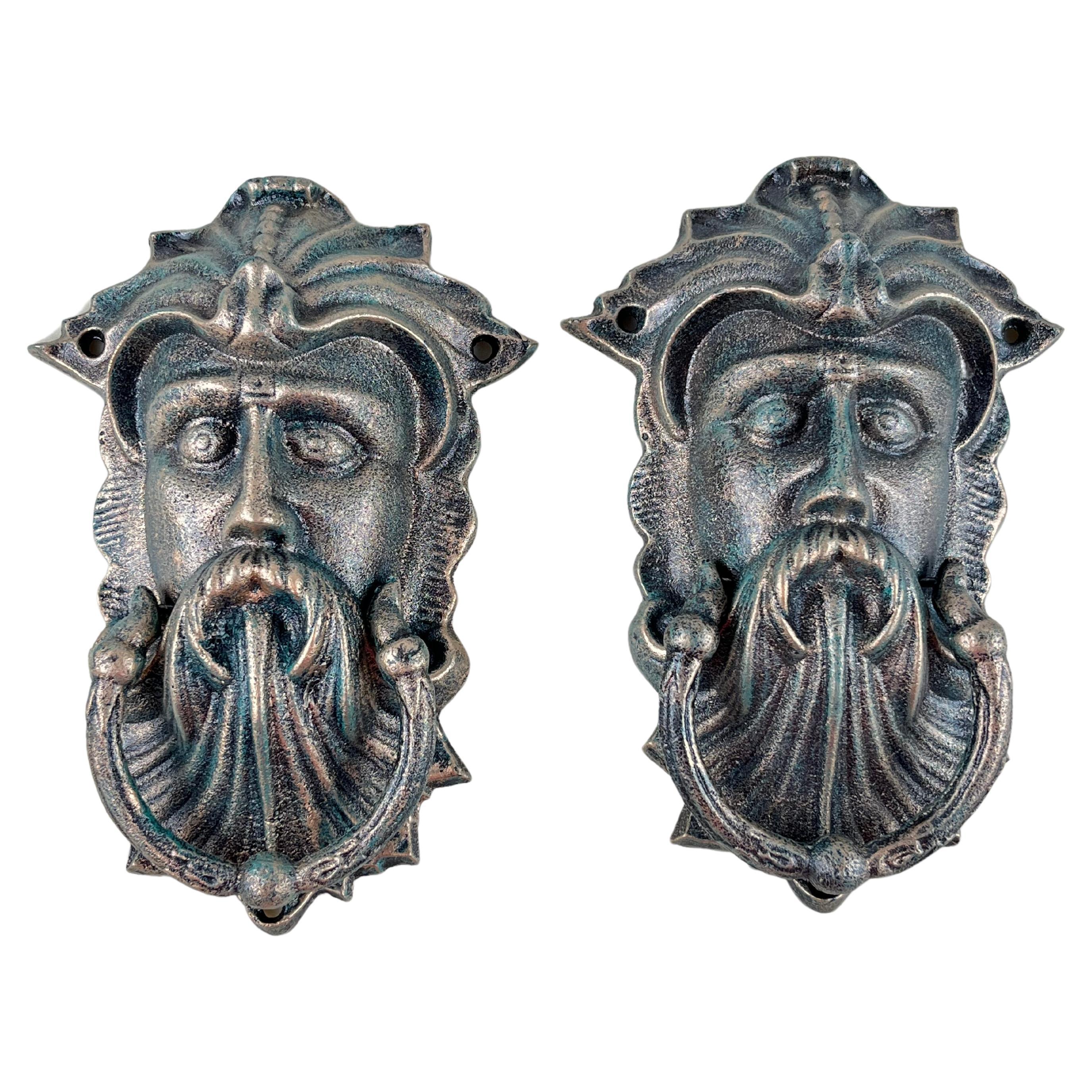 Paire de boutons de porte en bronze, Italie, années 1980 en vente