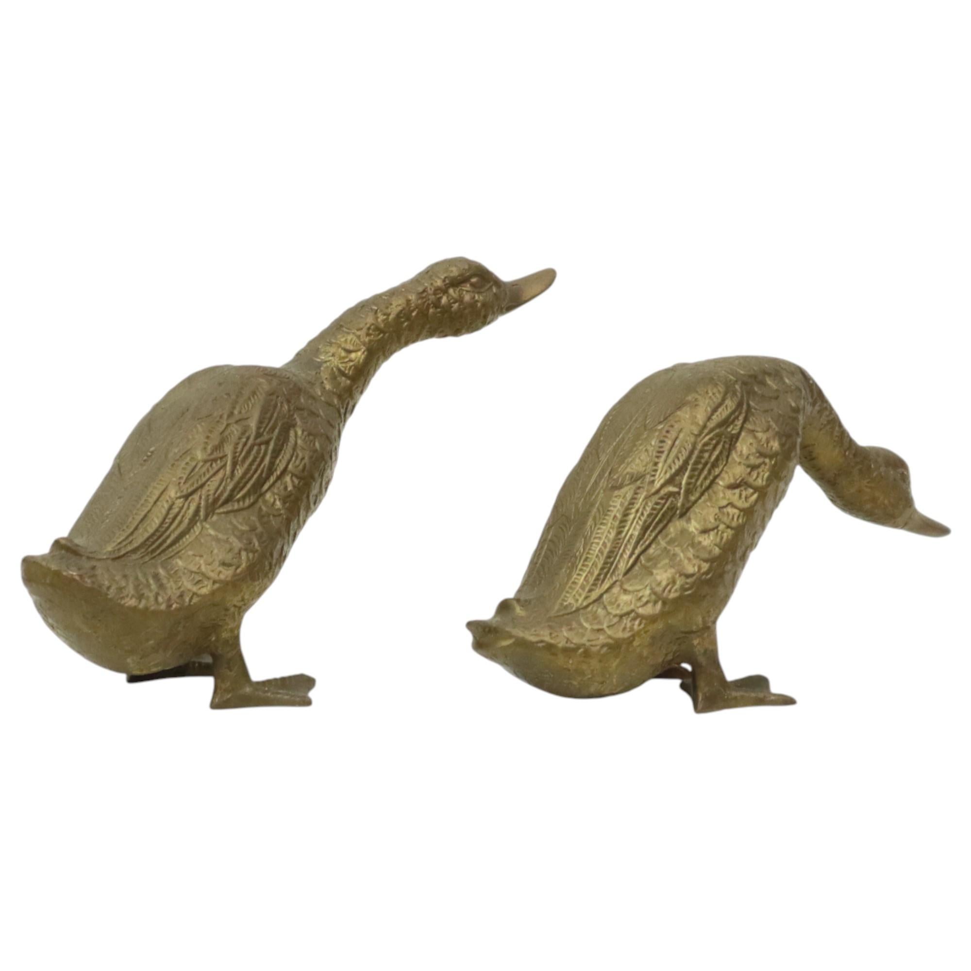 Metà XX secolo Coppia di anatre e ochette in bronzo Francia anni '40 in vendita