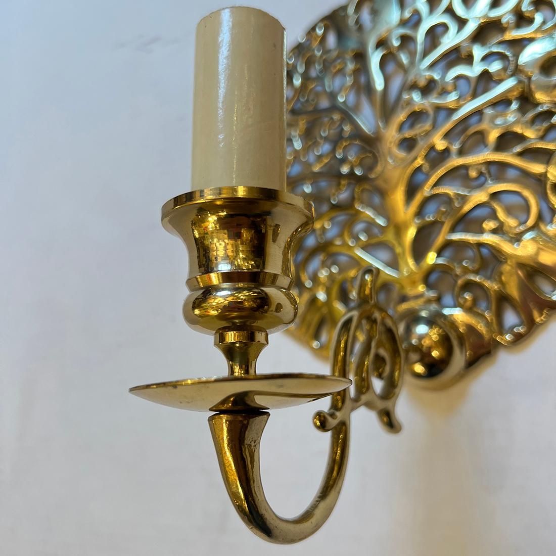 Metà XX secolo Coppia di lampade olandesi in bronzo in vendita