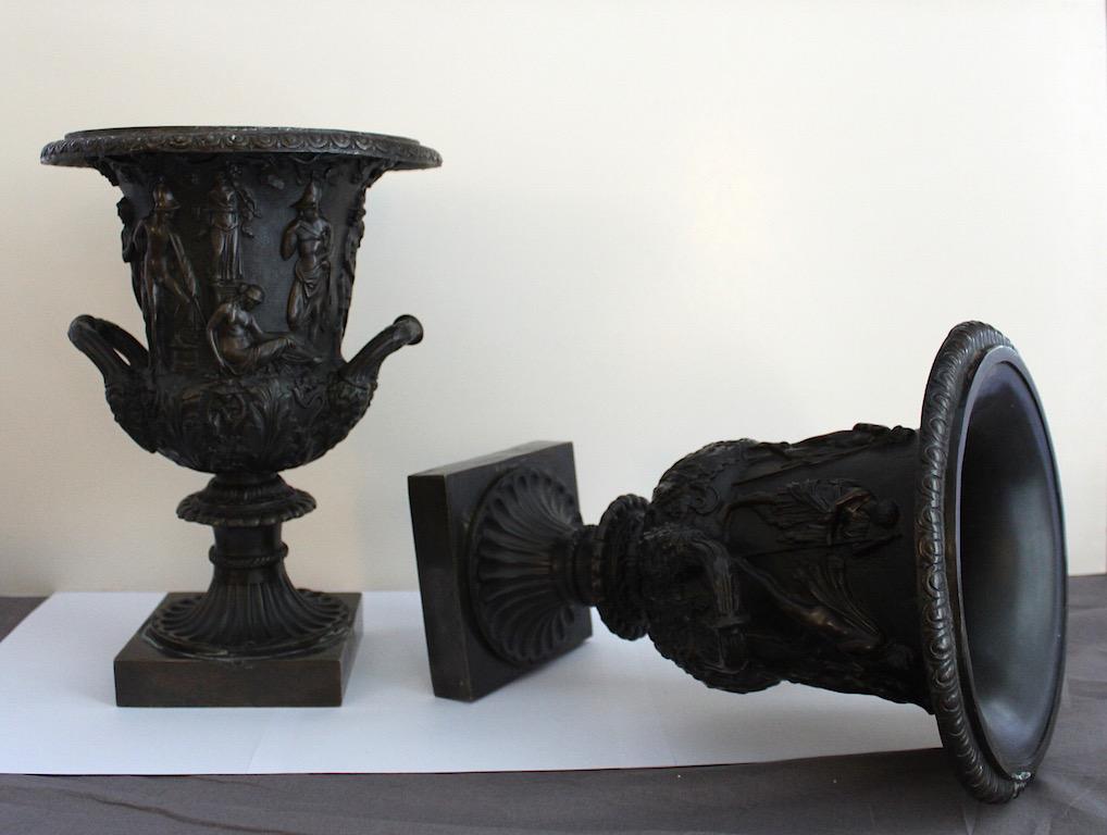 European Pair of Bronze Empire Style Classical Urns, circa 1820 For Sale