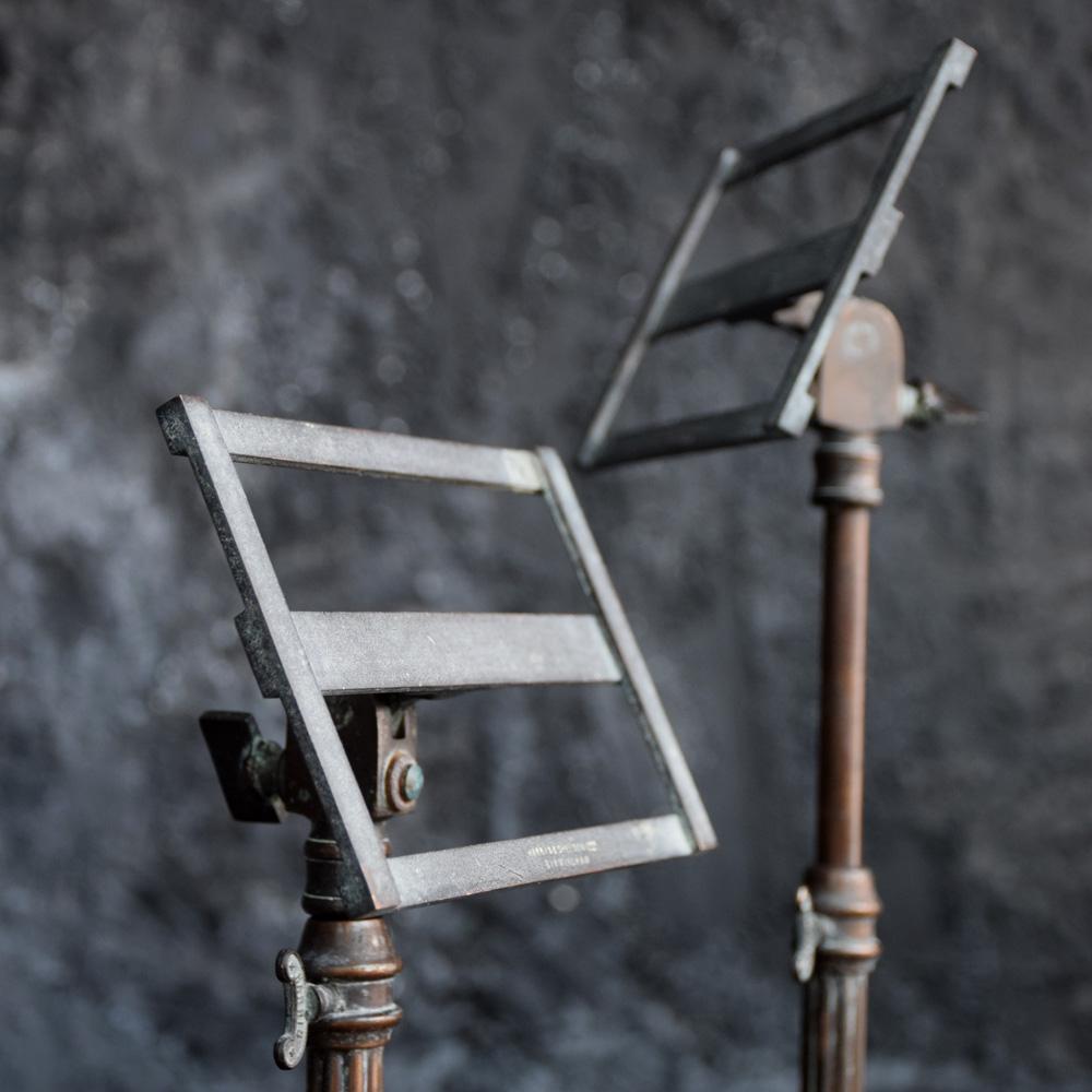 Pair of Bronze English Articulated Shop Display Stands c. 1900  In Fair Condition In London, GB