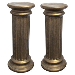Coppia di colonne scanalate in ceramica con finitura in bronzo - piedistalli decorativi, inglese
