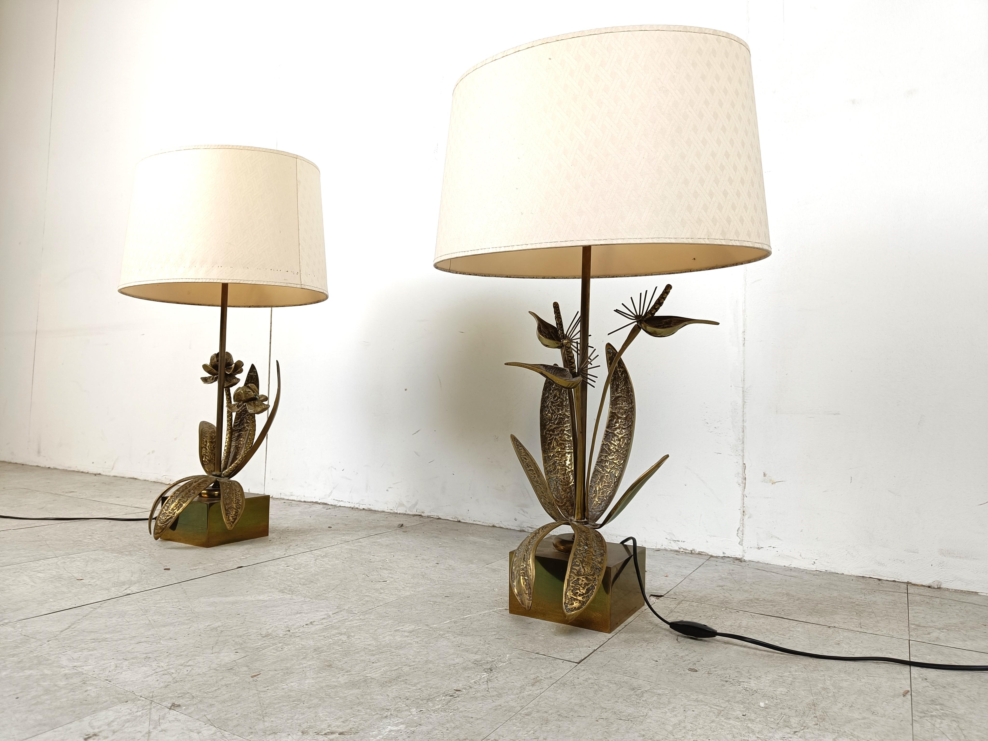 Late 20th Century Pair of Bronze flower table lamps, 1970s For Sale