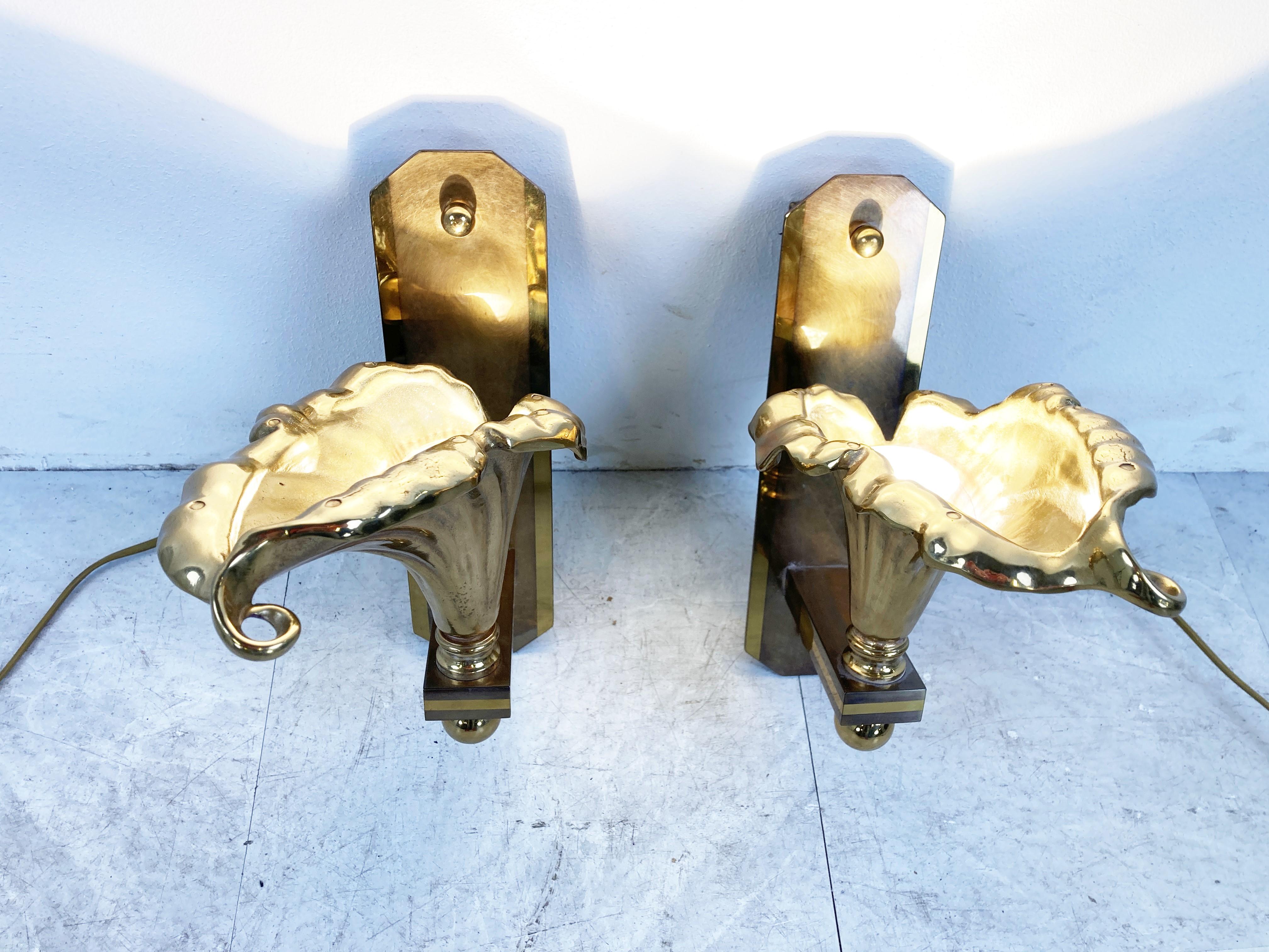 Pair of Bronze Flower Wall Lamps, 1970s For Sale 5