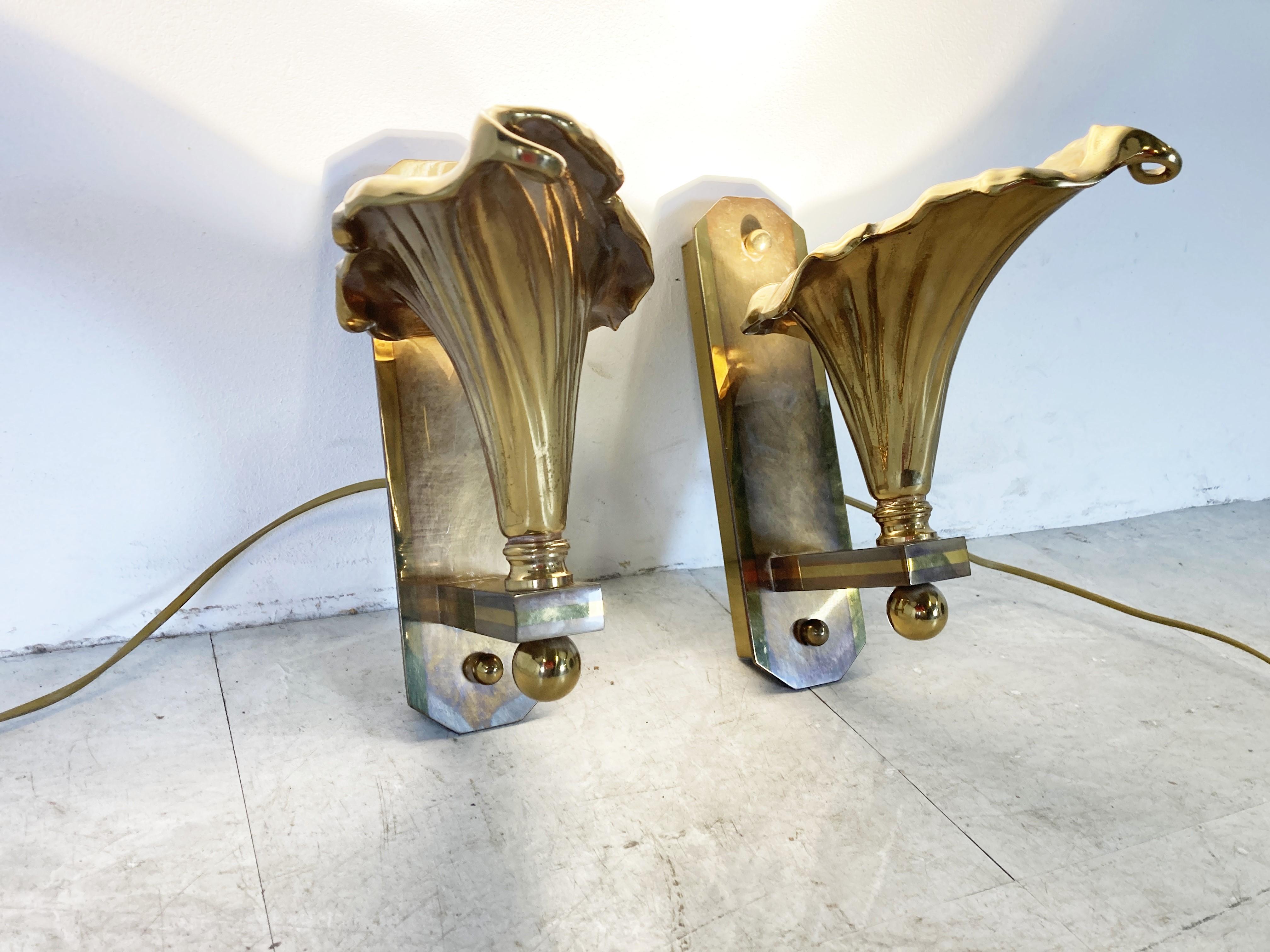 Pair of Bronze Flower Wall Lamps, 1970s For Sale 1