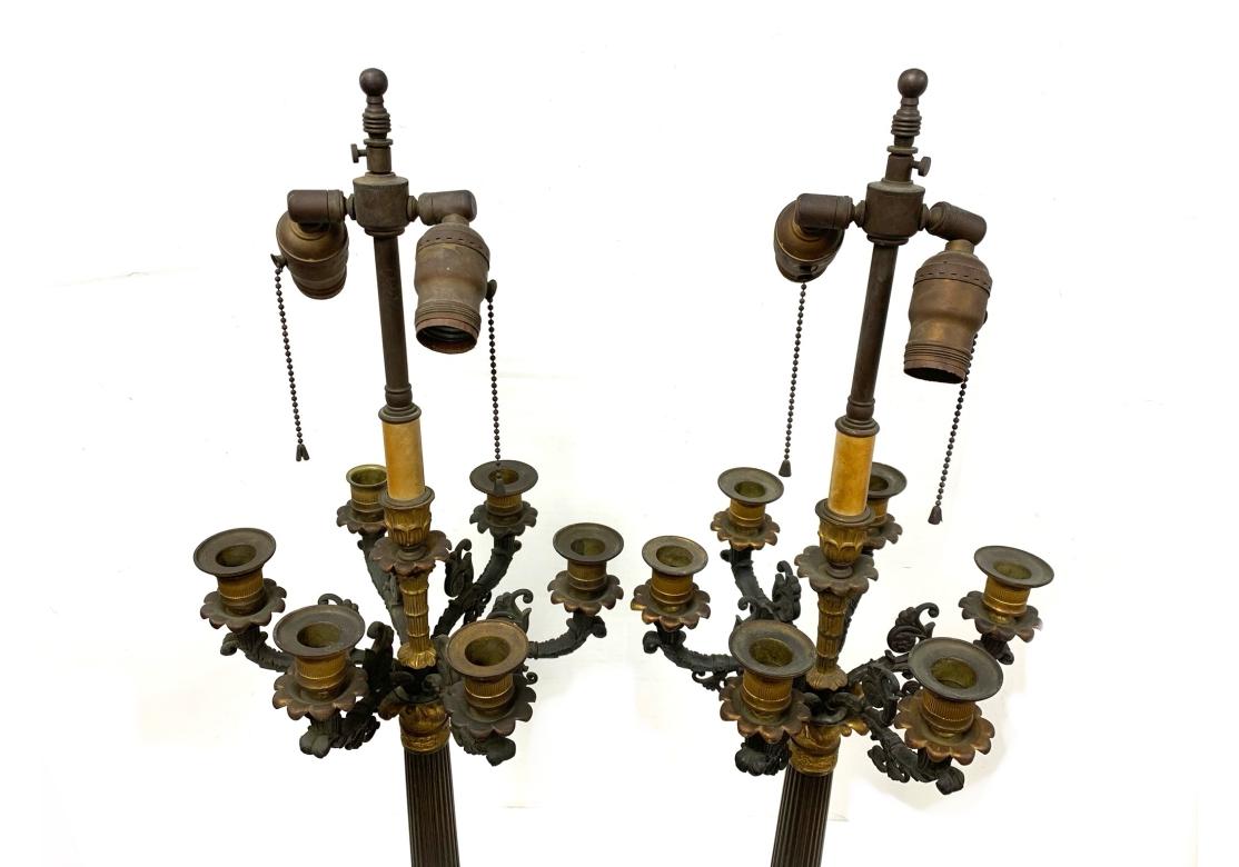 Coppia di lampade a candelabro in bronzo in stile impero francese/ Restauro In condizioni deteriorate in vendita a Bridgeport, CT