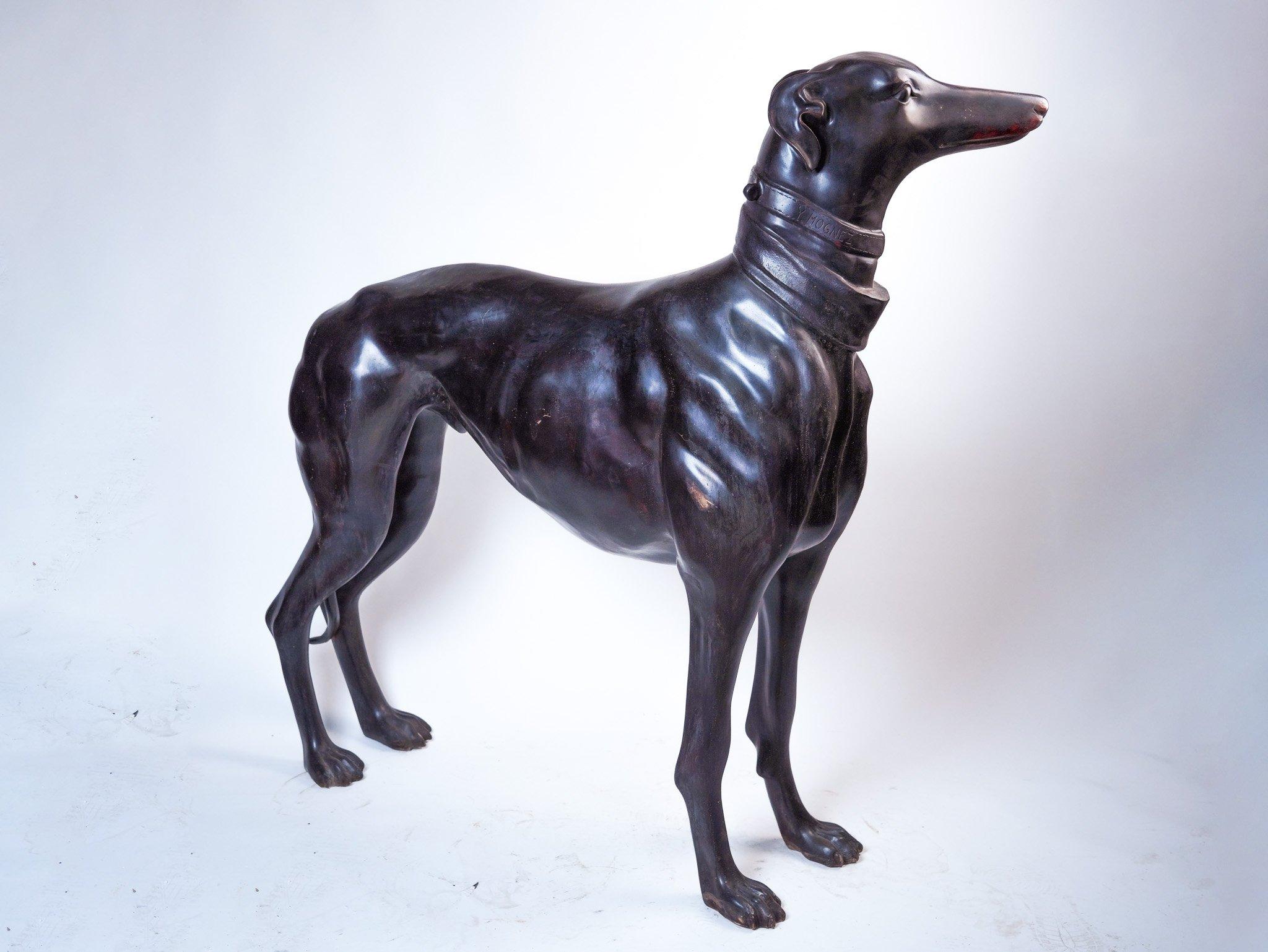Pair of bronze greyhounds In Good Condition For Sale In Rome, IT