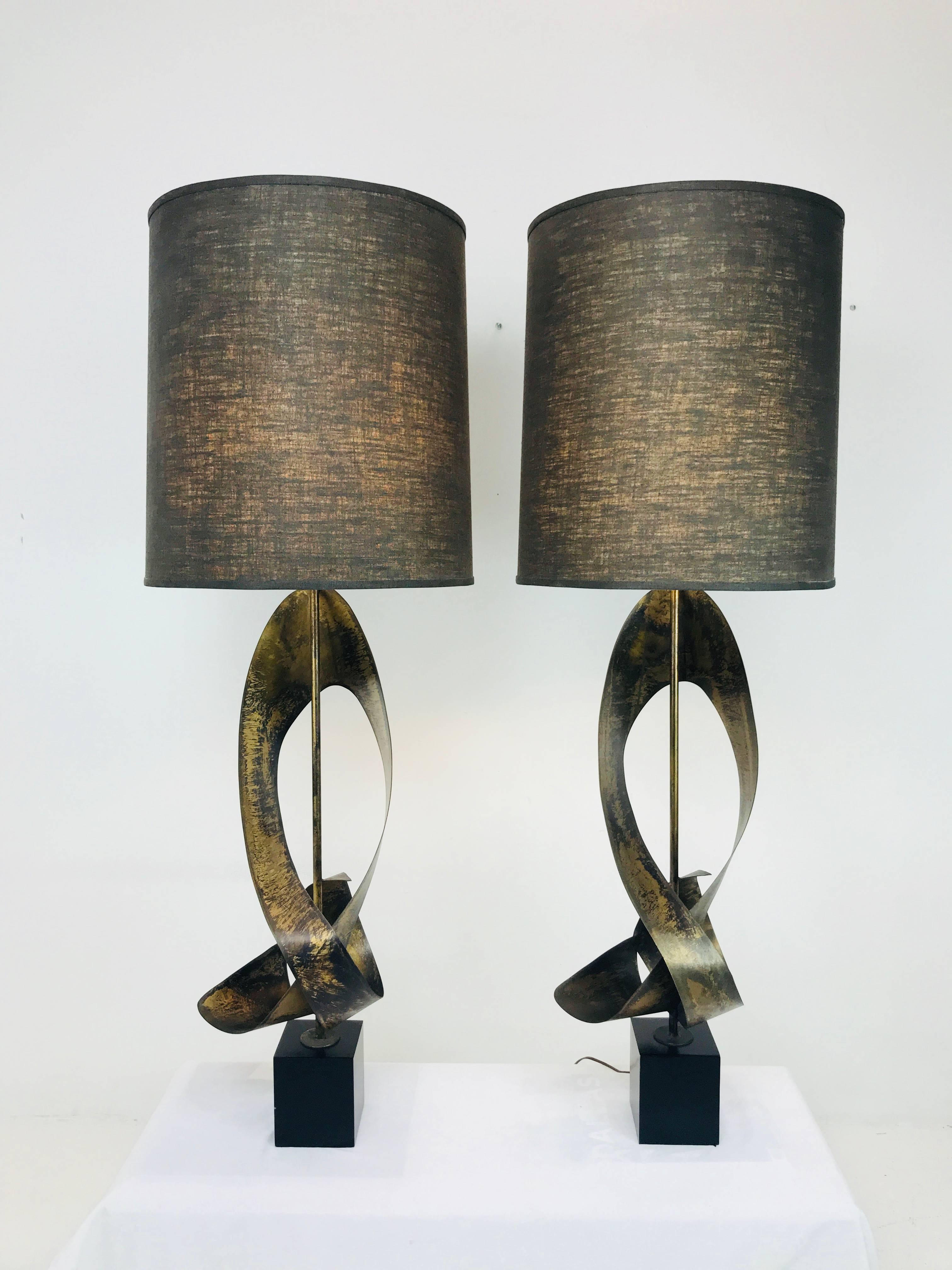 Mid-Century Modern Pair of Bronze Sculptural Laurel Lamps