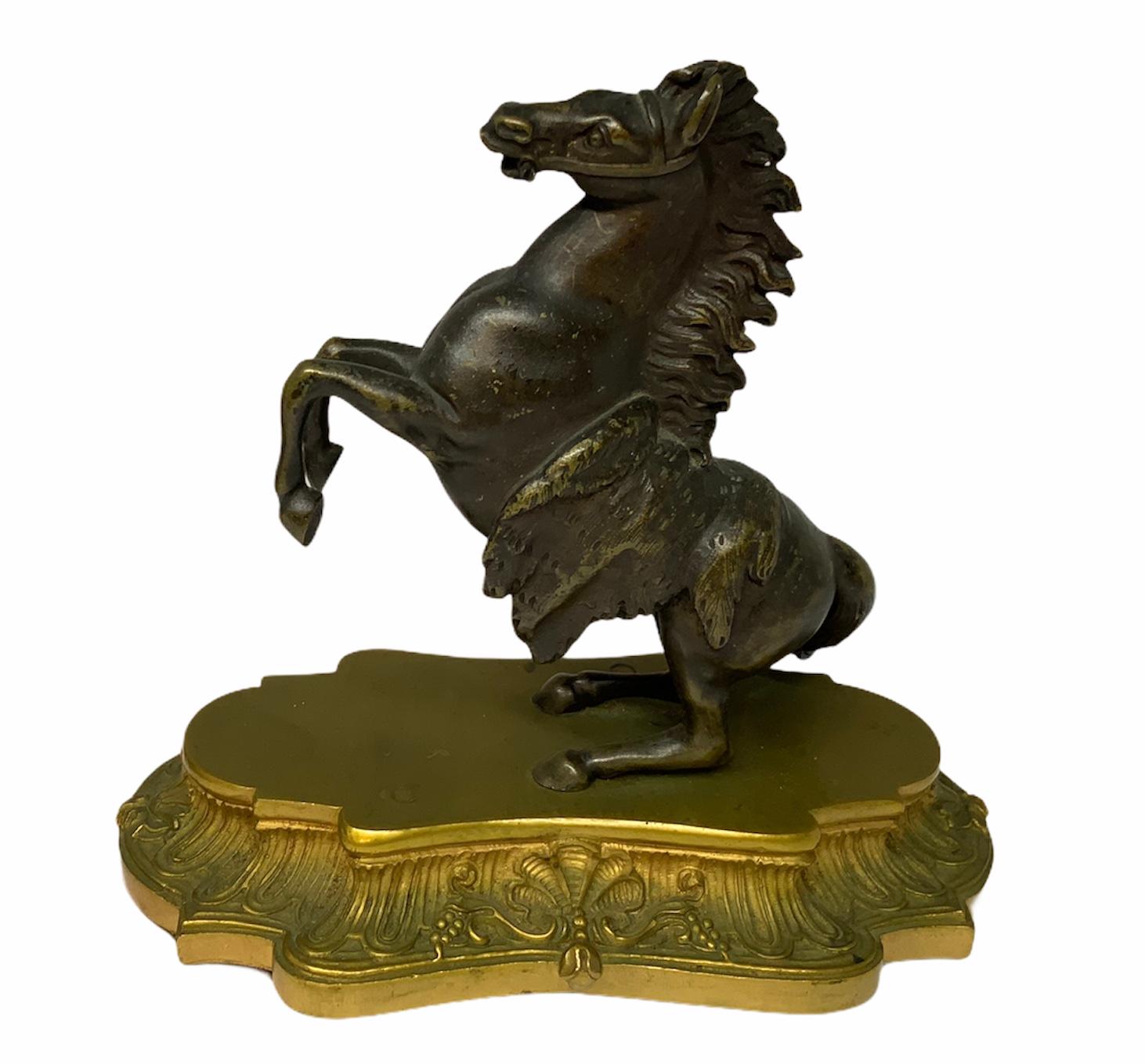 Pair of Bronze Horse Bookends In Good Condition For Sale In Guaynabo, PR