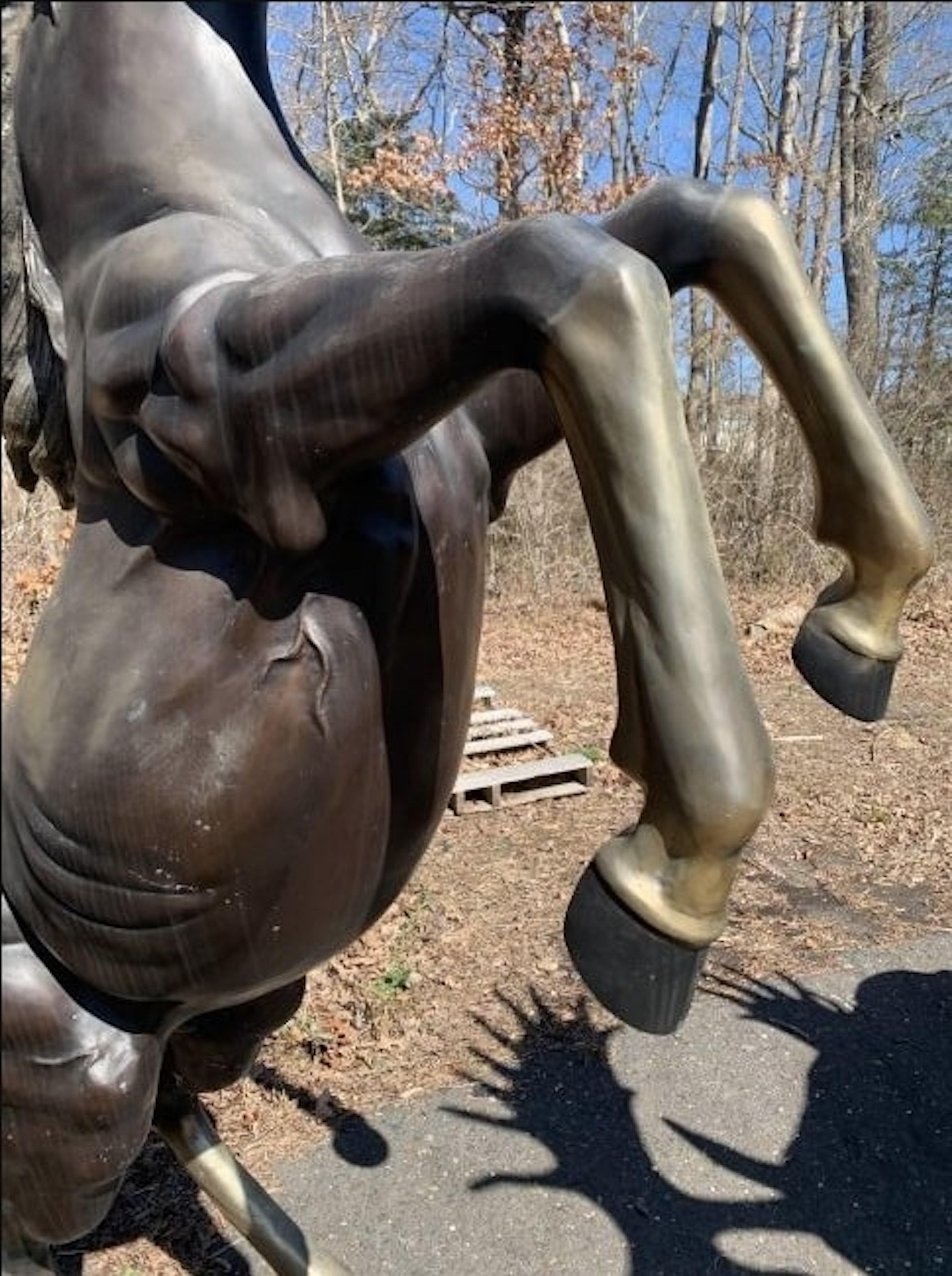 20th Century Pair of Bronze Horse Statues For Sale
