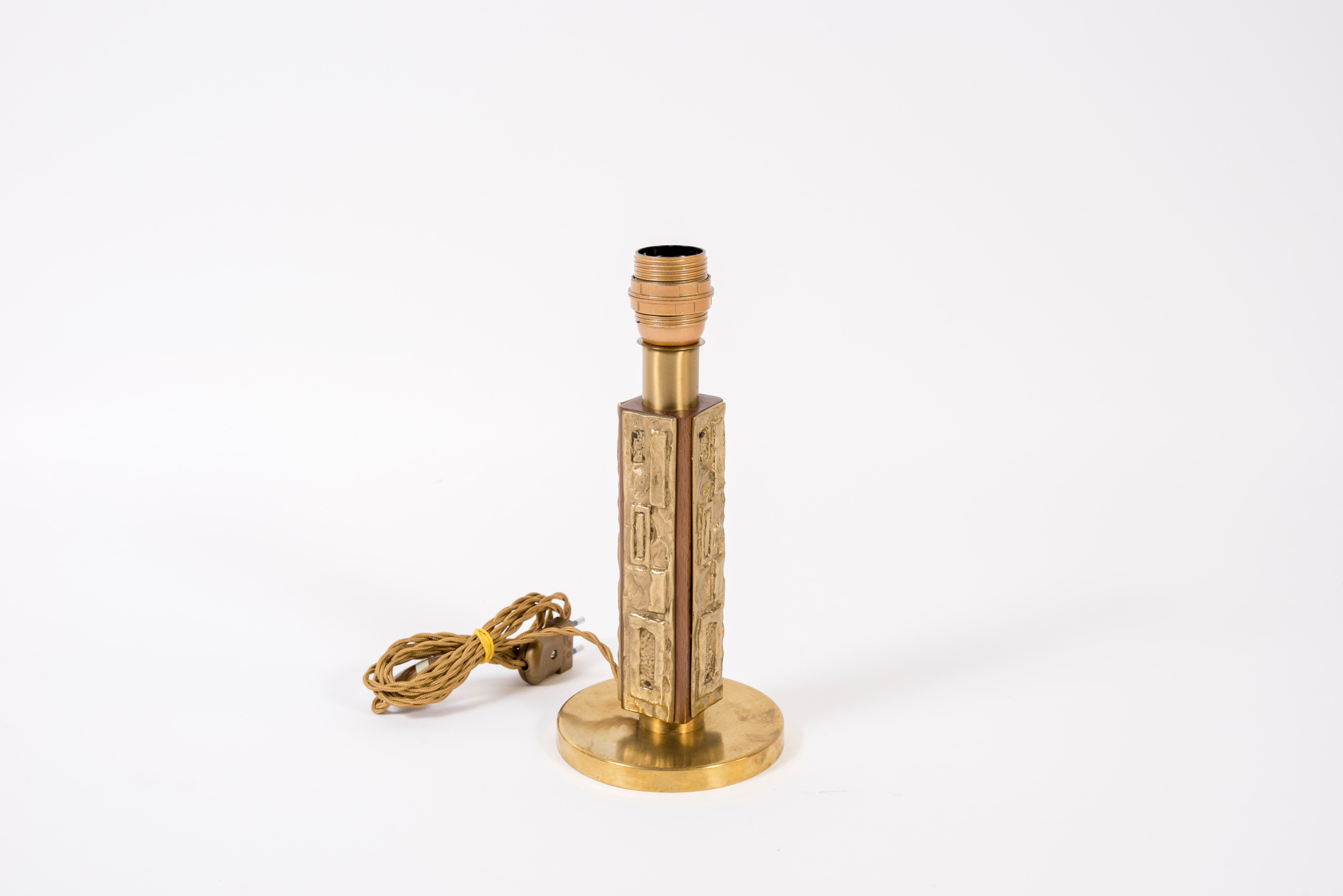 italien Paire de lampes en bronze par Angelo Brotto en vente