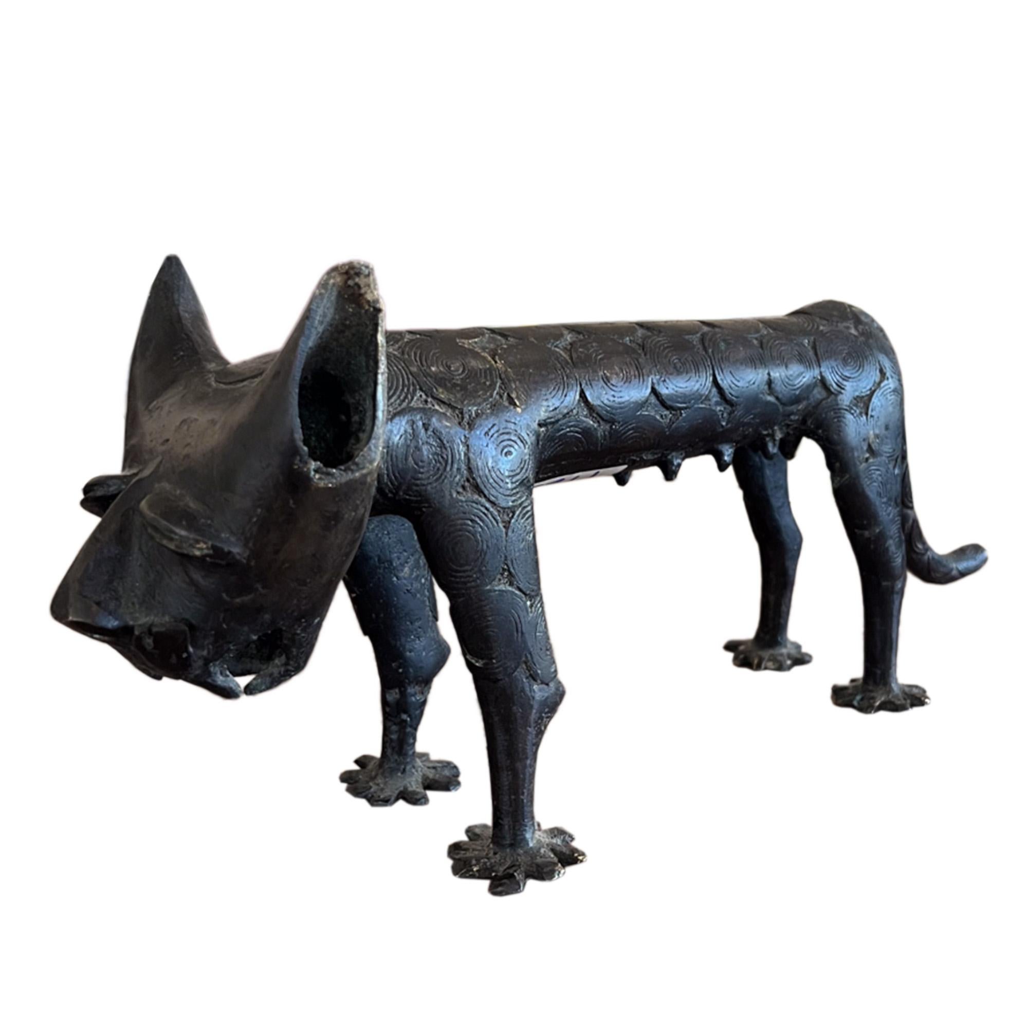 Pair of Bronze Lion Sculptures in the Benin Style, 1960s In Good Condition In London, GB