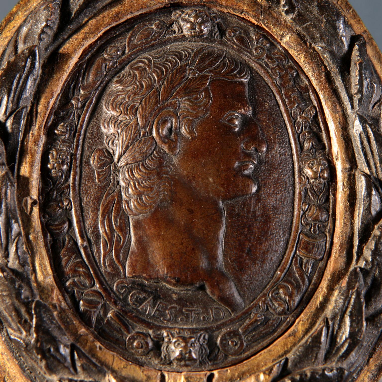 Pair of Bronze Medals Padua, 16th Century In Good Condition In Milano, IT