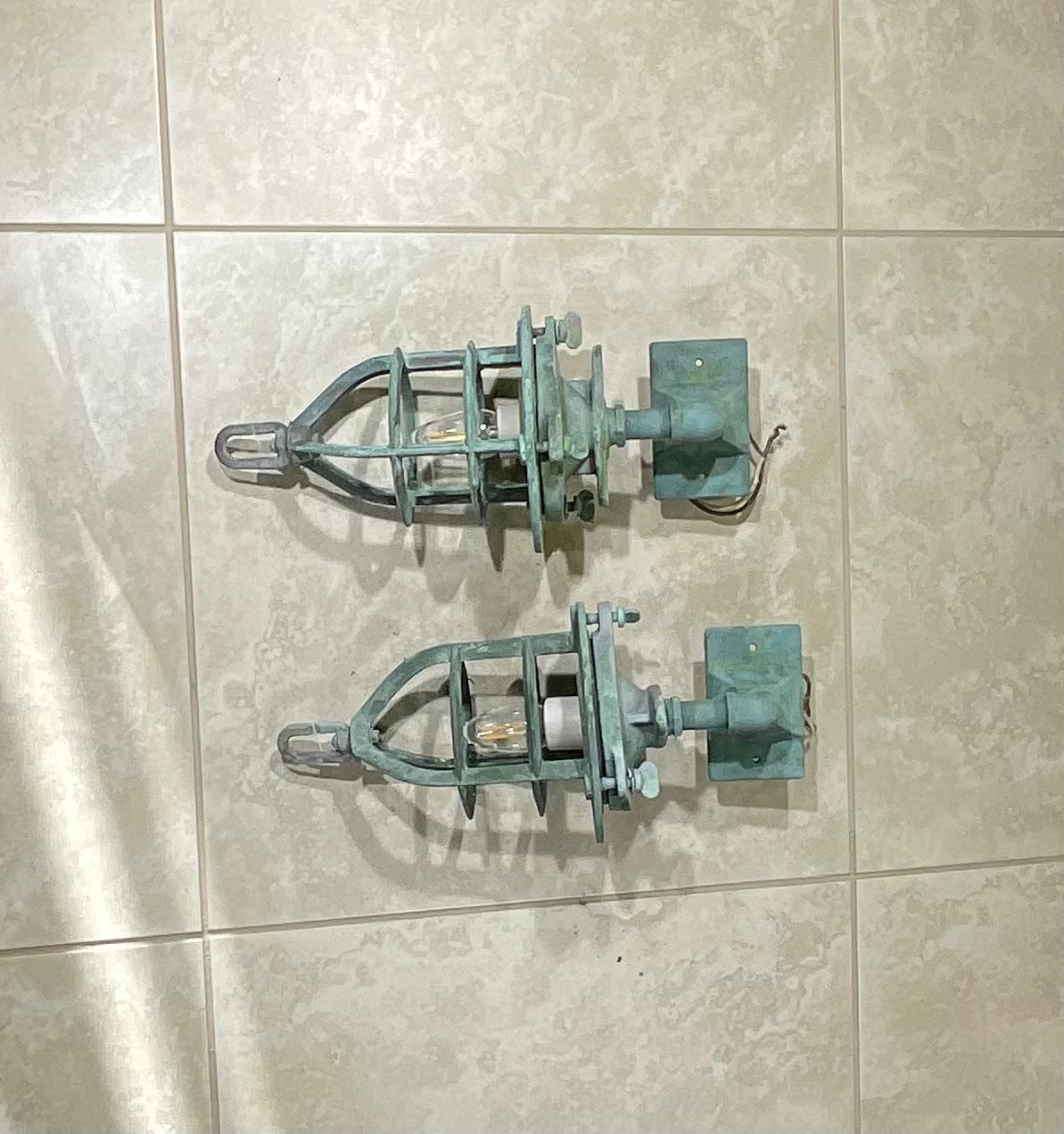 Pair Of Bronze Nautical Marine wall sconces, or Convoy Lights In Good Condition For Sale In Delray Beach, FL