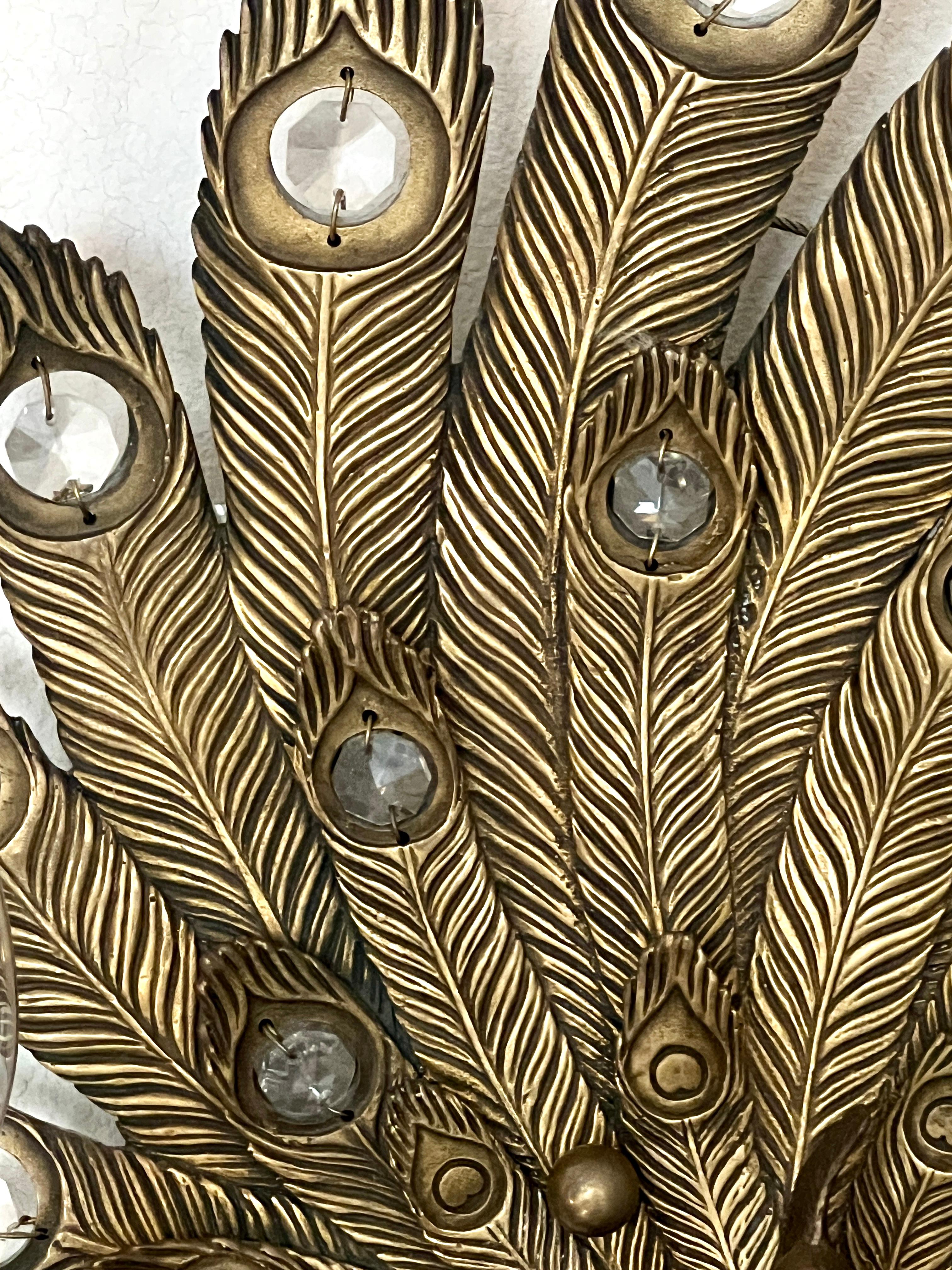Pareja de Apliques Pavo Real de Bronce con Cristal en Plumas y Dos Luces cada uno en Bueno estado para la venta en Los Angeles, CA