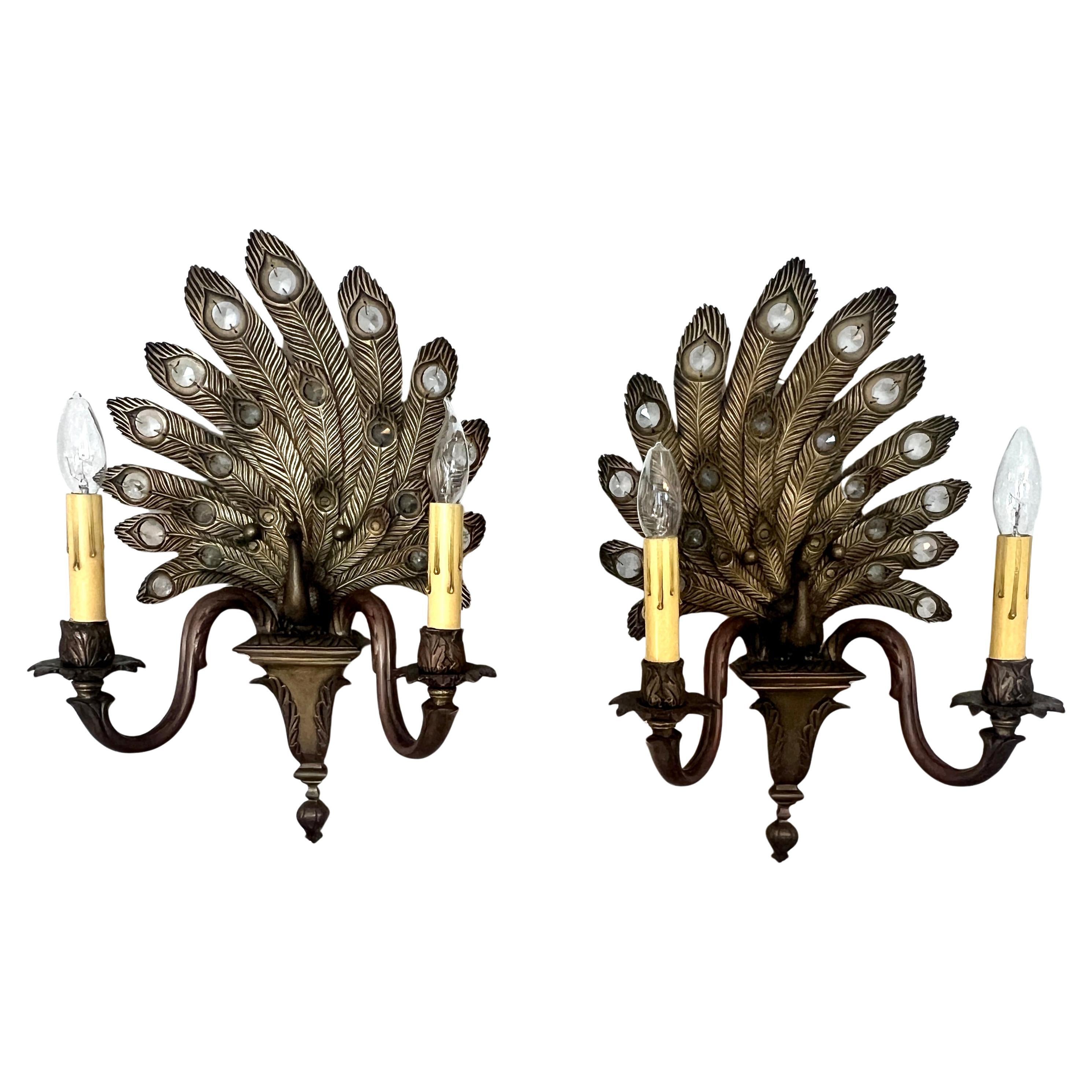 Paar Bronze Pfau Wandleuchter mit Kristall in Federn und zwei Lights jeweils