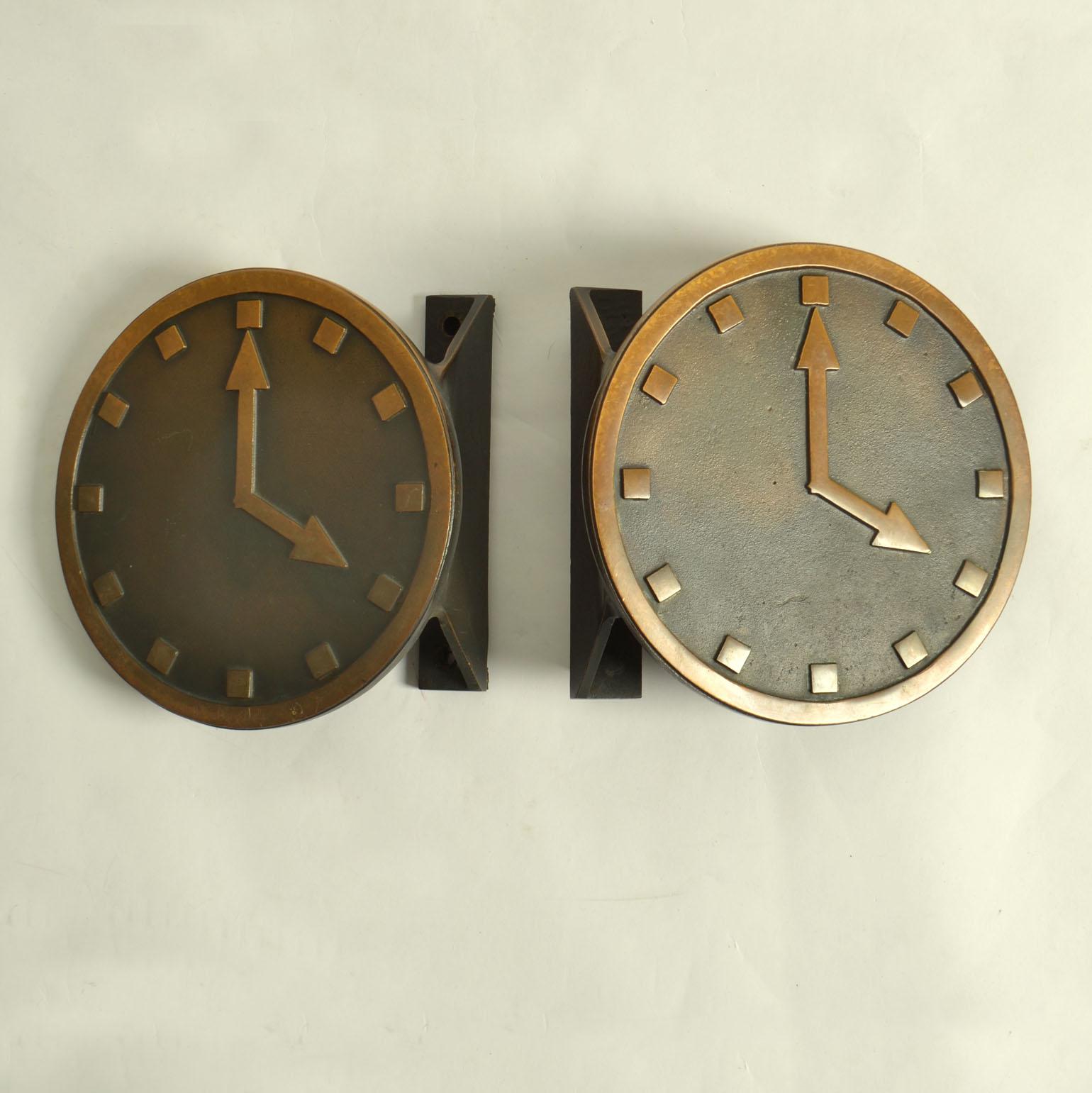 Architectural Pair of Bronze Push and Pull Door Handles as Clocks 2