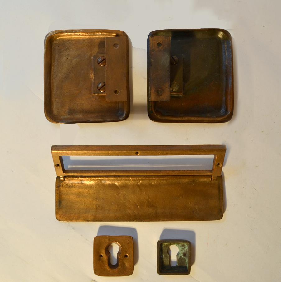 Architectural Pair of Bronze Push Pull Door Handle, Letterbox and Key Fixtures 3