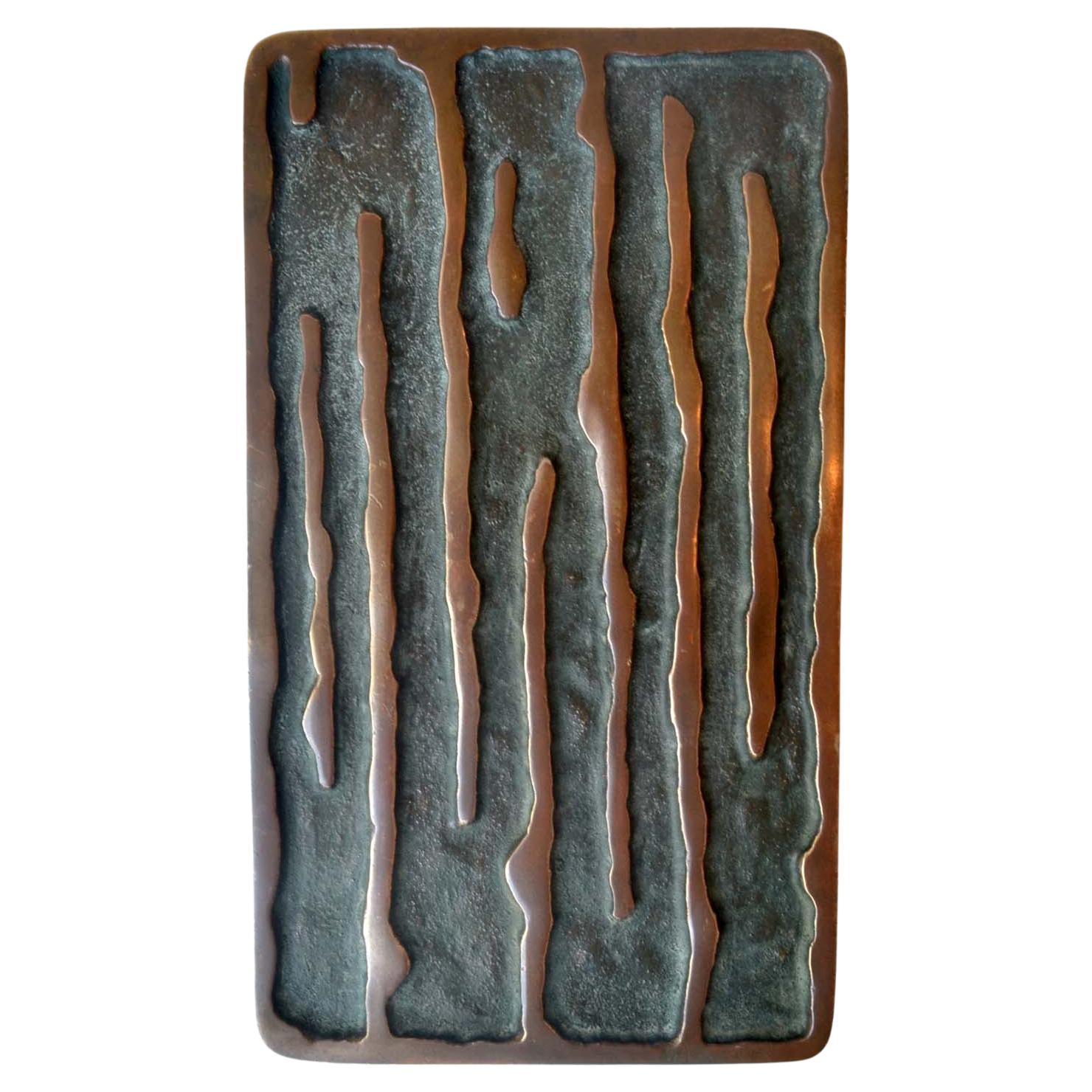 Set of two rectangular bronze door handles with vertical wave relief, European 1970's. Their relief with original patina will give real personality to a house. These identical handles can be applied inside or outside on a pair of double doors next