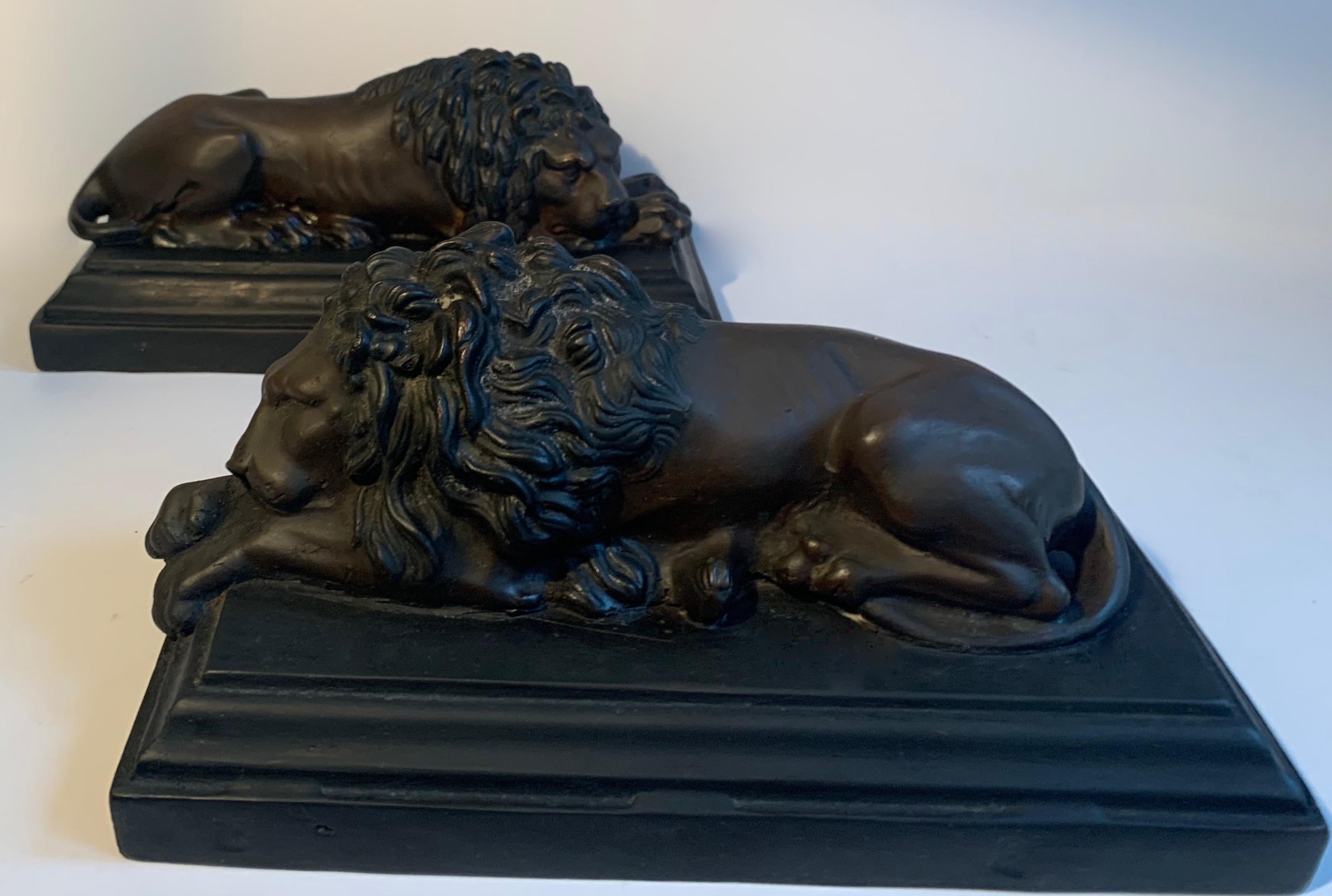 Pair of Bronze Recumbent Lion Sculpture Bookends 3