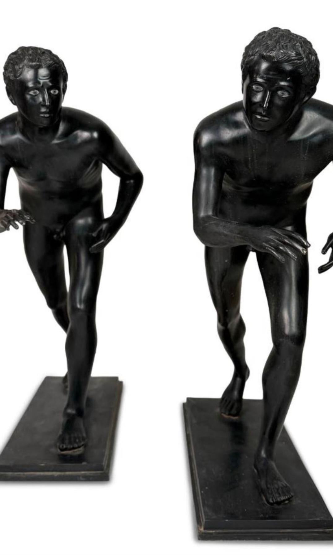Paar Bronze-Läufer aus Pompeji, nach dem 1. Jahrhundert v. Chr. Originale im Angebot 2