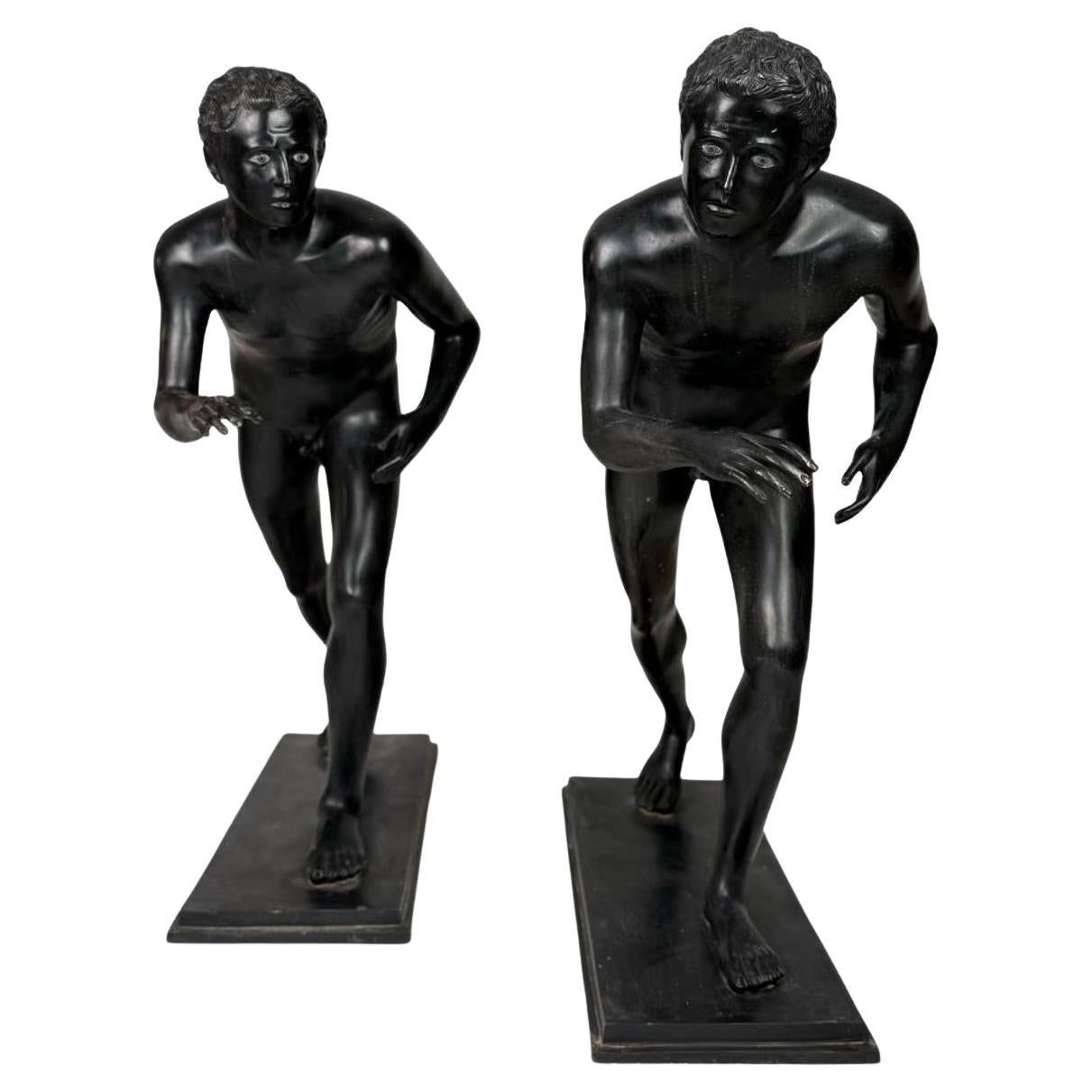 Paar Bronze-Läufer aus Pompeji, nach dem 1. Jahrhundert v. Chr. Originale im Angebot