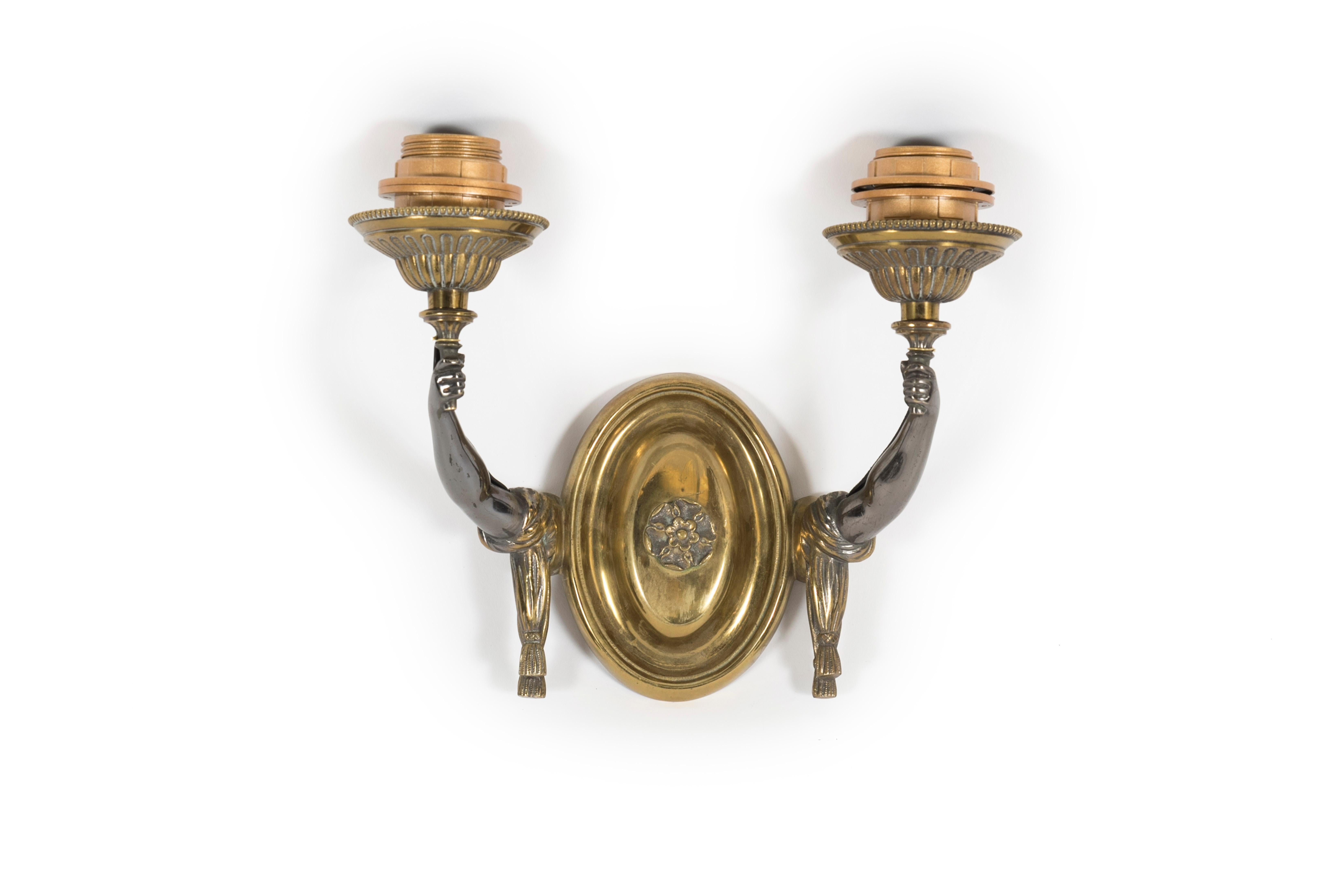 Pair of Bronze Sconces Attributed to Maison Jansen In Good Condition For Sale In Bois-Colombes, FR