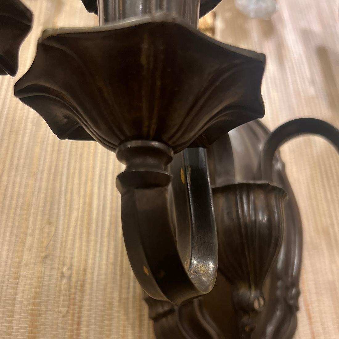 Pair of Bronze Sconces In Good Condition For Sale In New York, NY