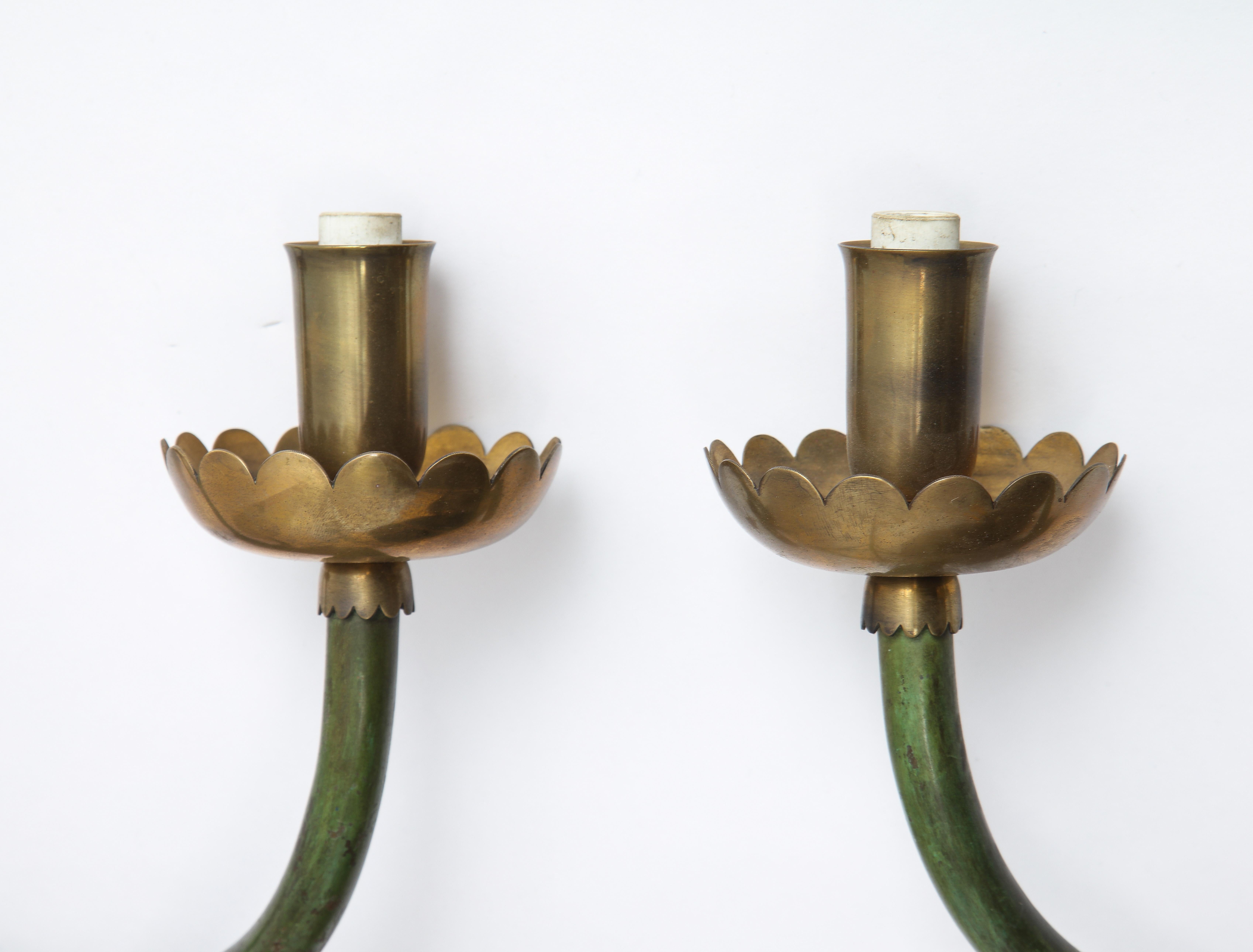 Pair of Bronze Sconces in Two Patinas, Style of Gio Ponti, Italy, 1960s In Good Condition In New York, NY