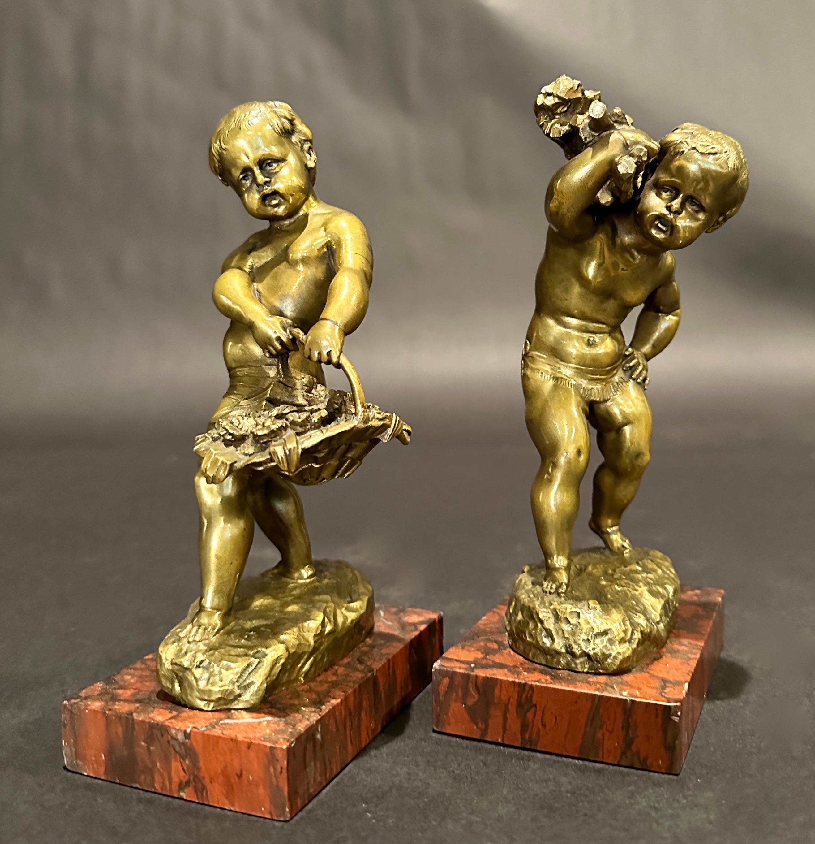 Belle Époque Paire de sculptures/ serre-livres en bronze d'Emile Laporte en vente
