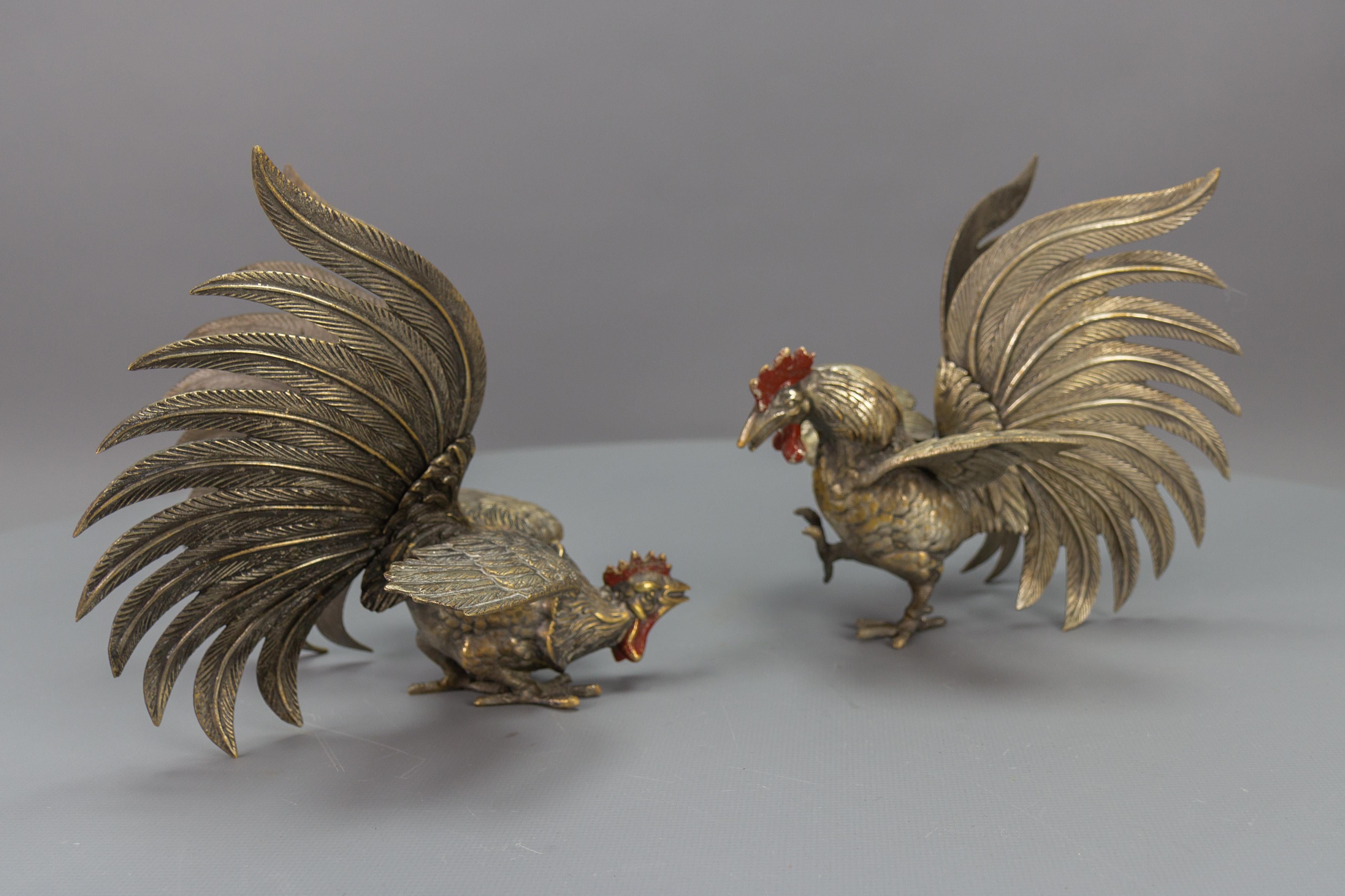 Pair of Bronze Sculptures of Fighting Roosters, Japan, 1950s For Sale 3