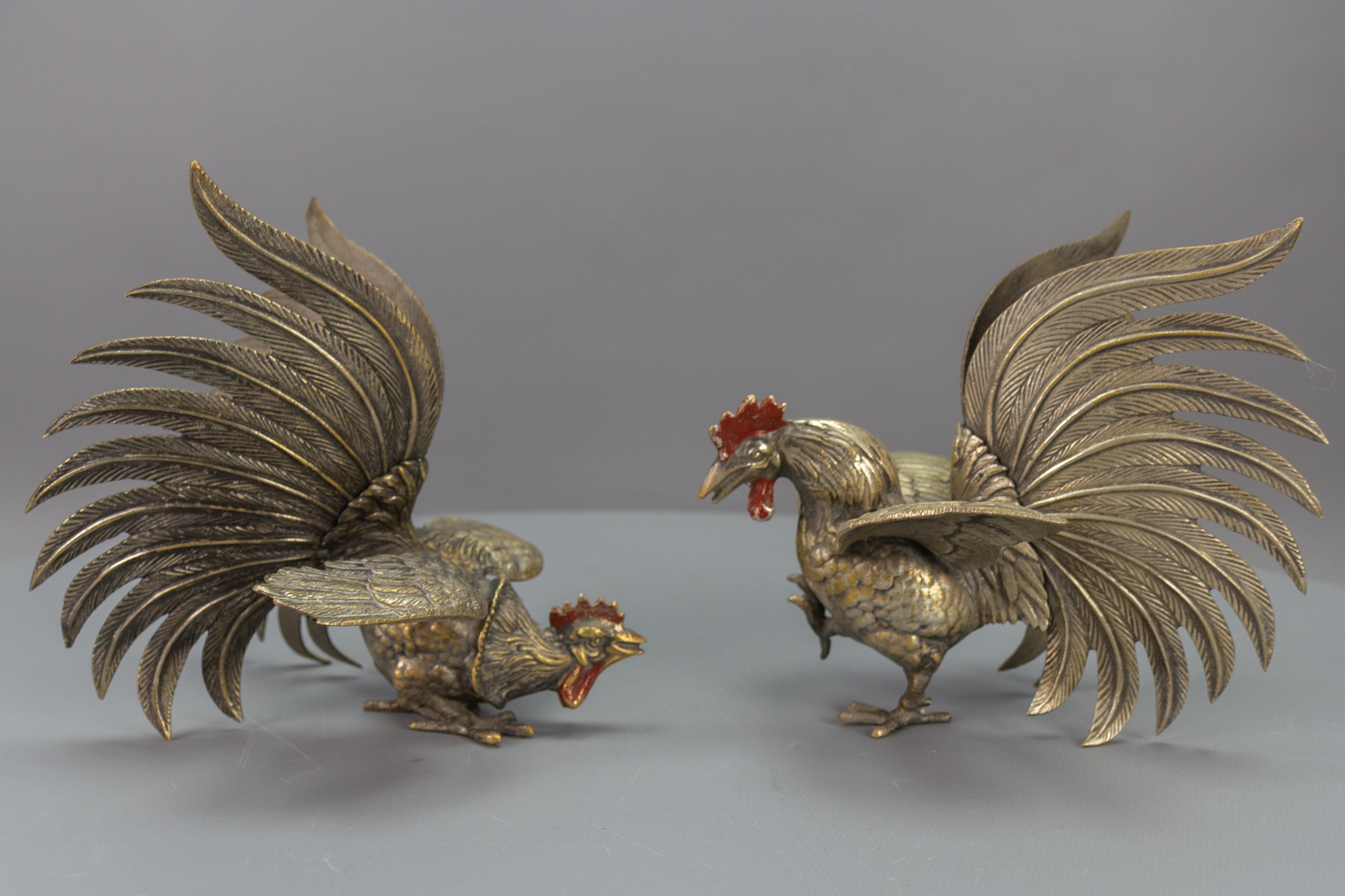 Japanese Pair of Bronze Sculptures of Fighting Roosters, Japan, 1950s For Sale